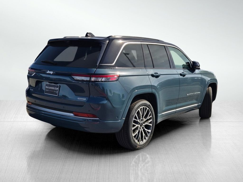 New 2026 Jeep Grand Cherokee Summit Sport Utility