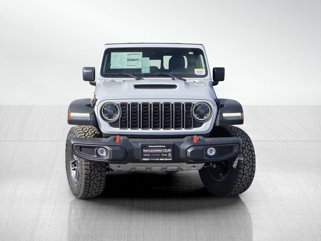 2025 Jeep Gladiator Mojave photo 2
