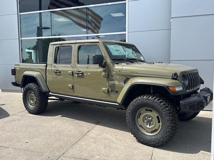 2025 Jeep Gladiator Nighthawk Crew Cab