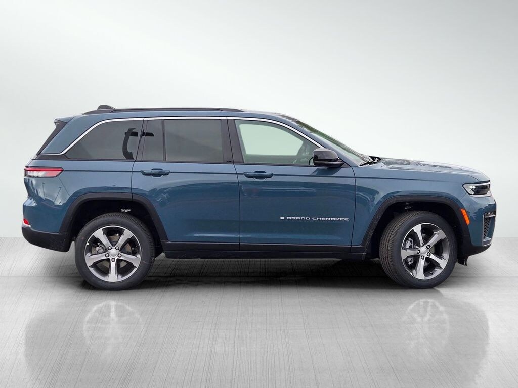 New 2026 Jeep Grand Cherokee Limited Sport Utility