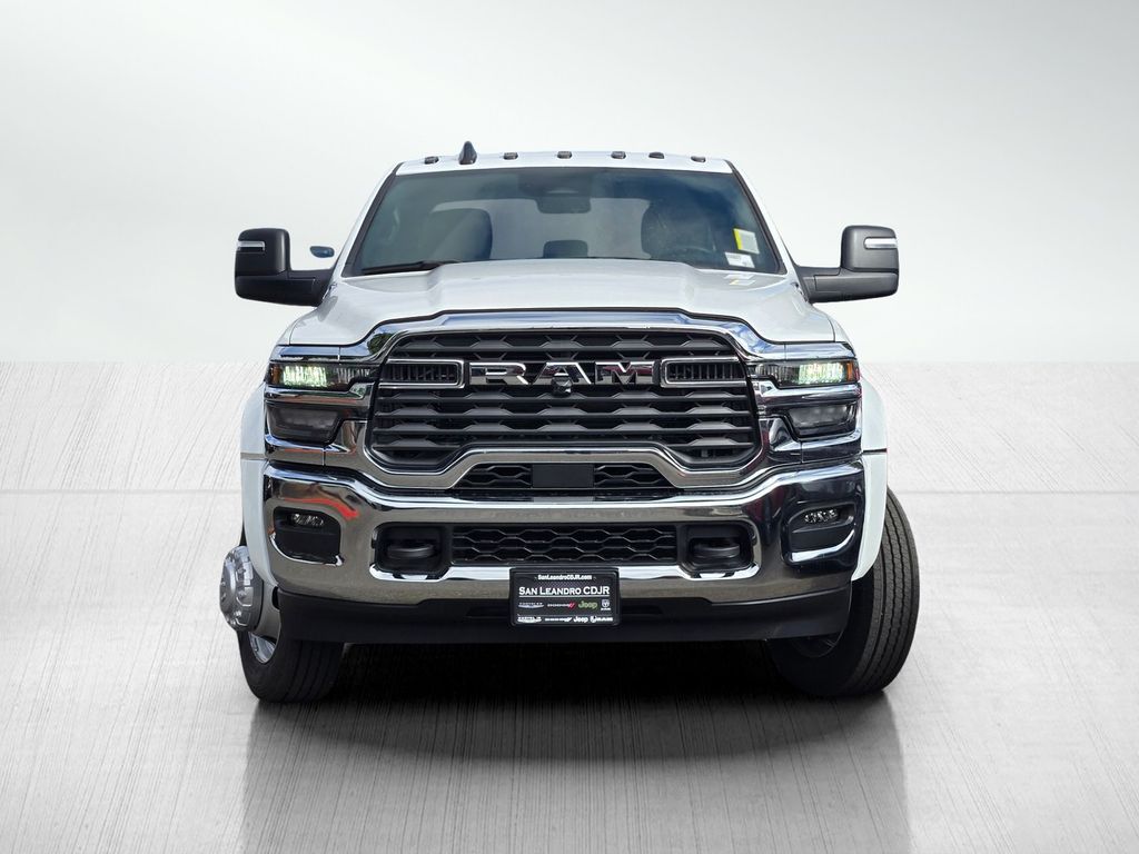 2026 Ram 5500 photo 2