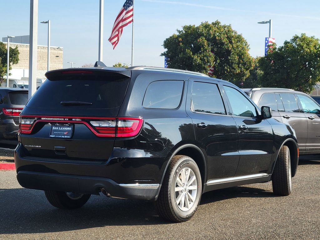 2024 Dodge Durango SXT photo 4