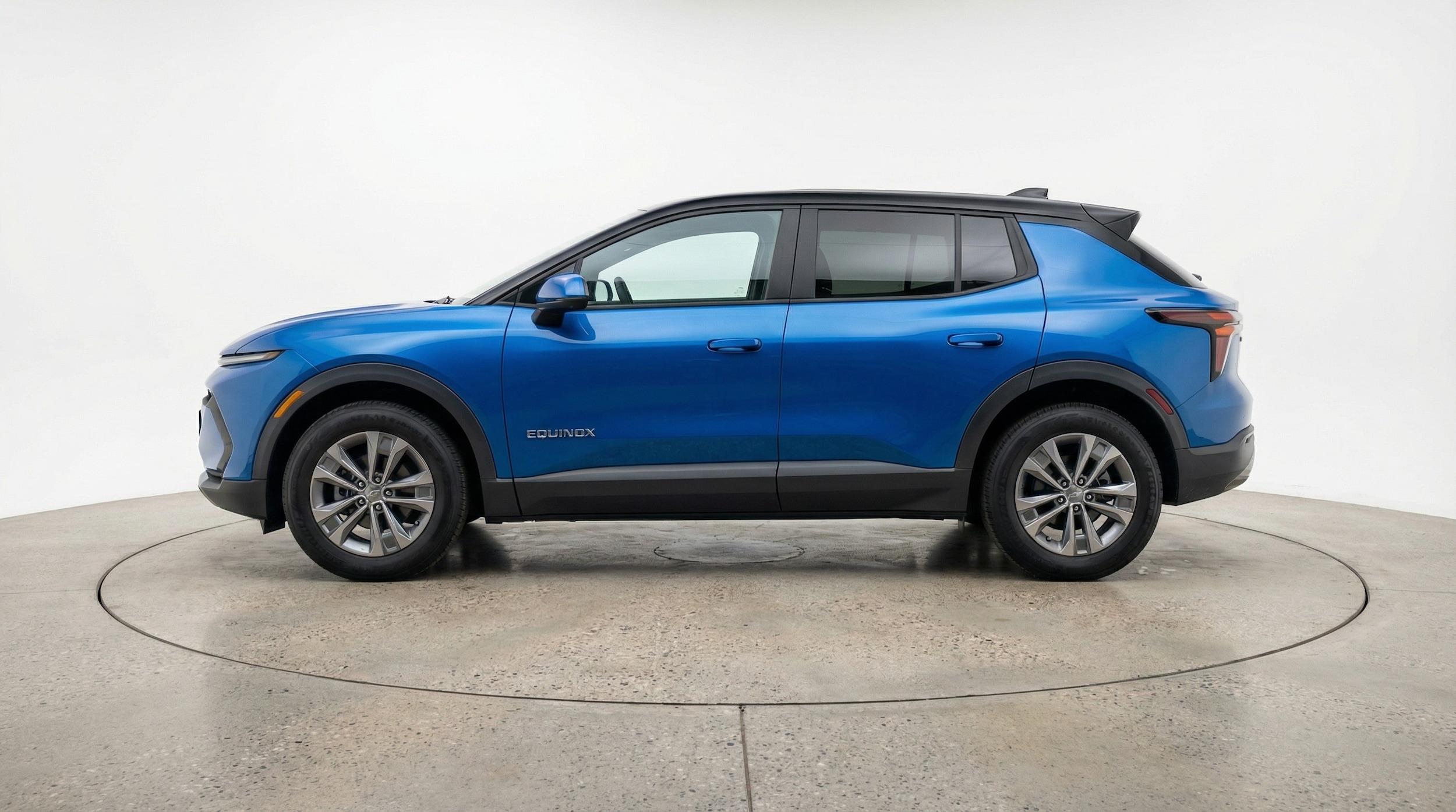 Thumbnail: 2025 Chevrolet Equinox - 4