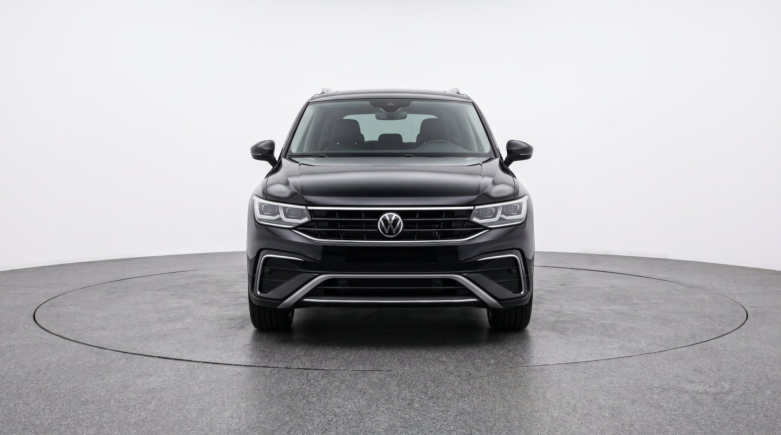 Thumbnail: 2026 Volkswagen Tiguan - 2