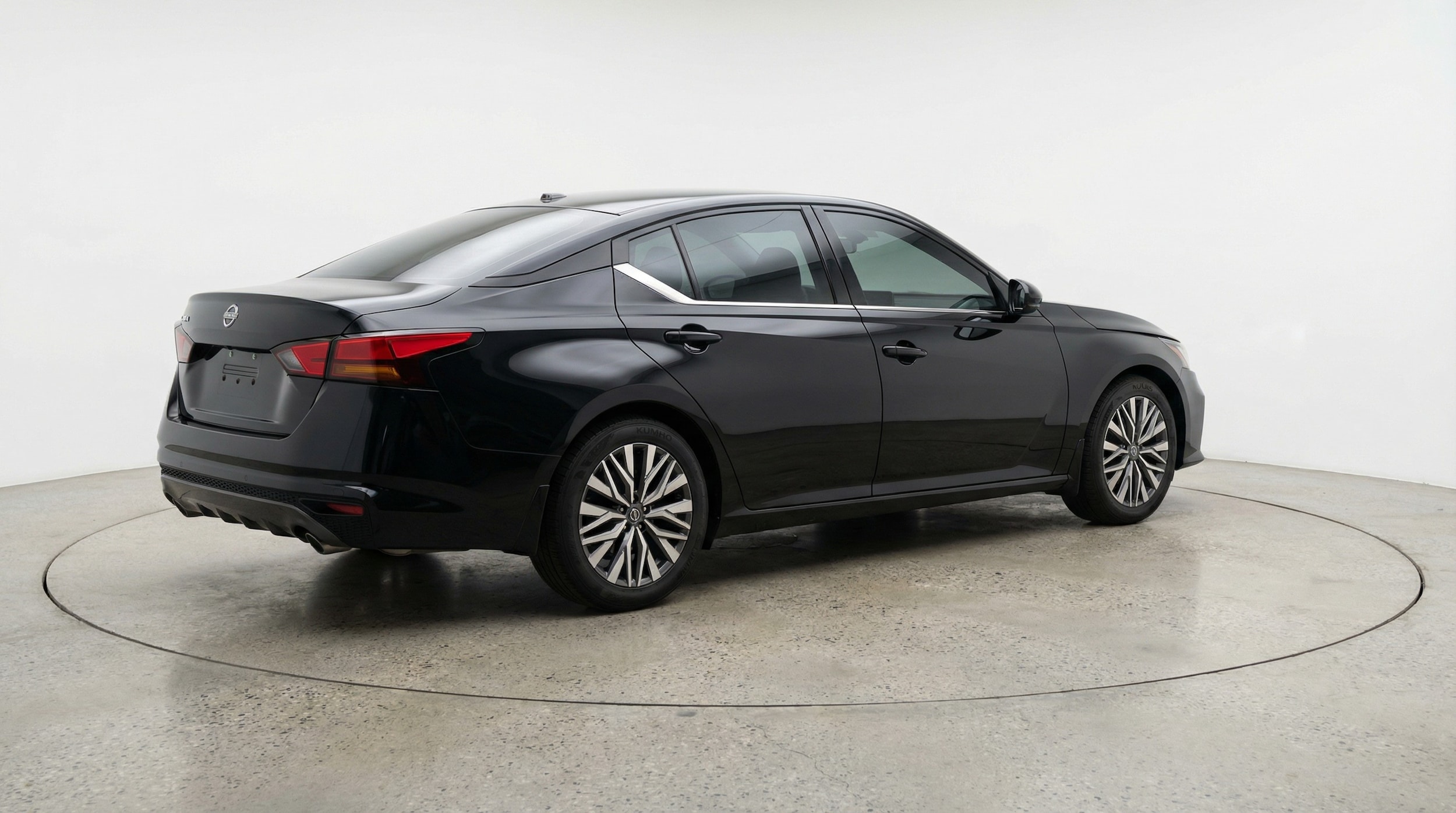 Thumbnail: 2025 Nissan Altima - 7