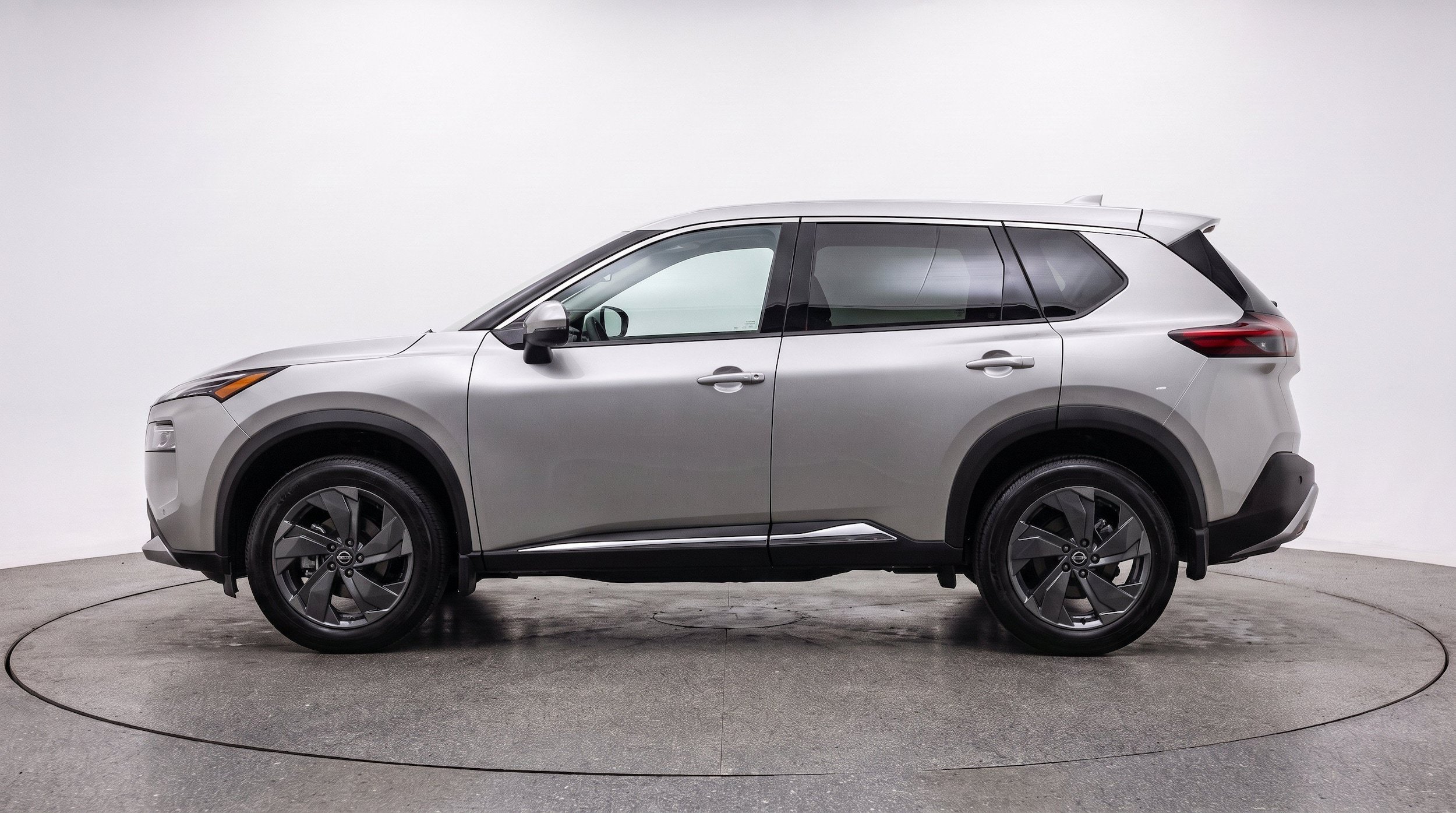 Thumbnail: 2025 Nissan Rogue - 5