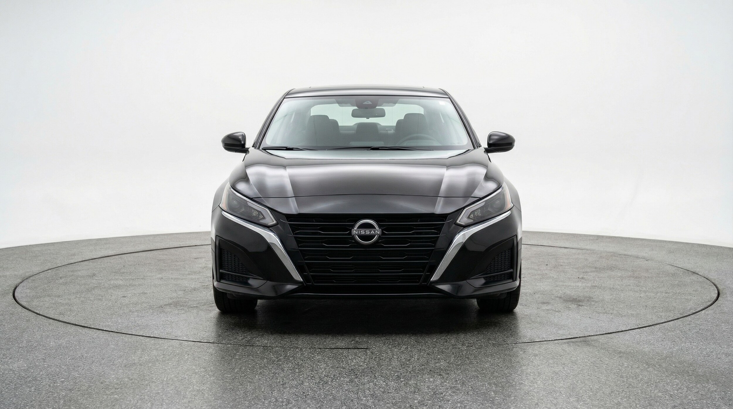 Thumbnail: 2025 Nissan Altima - 2