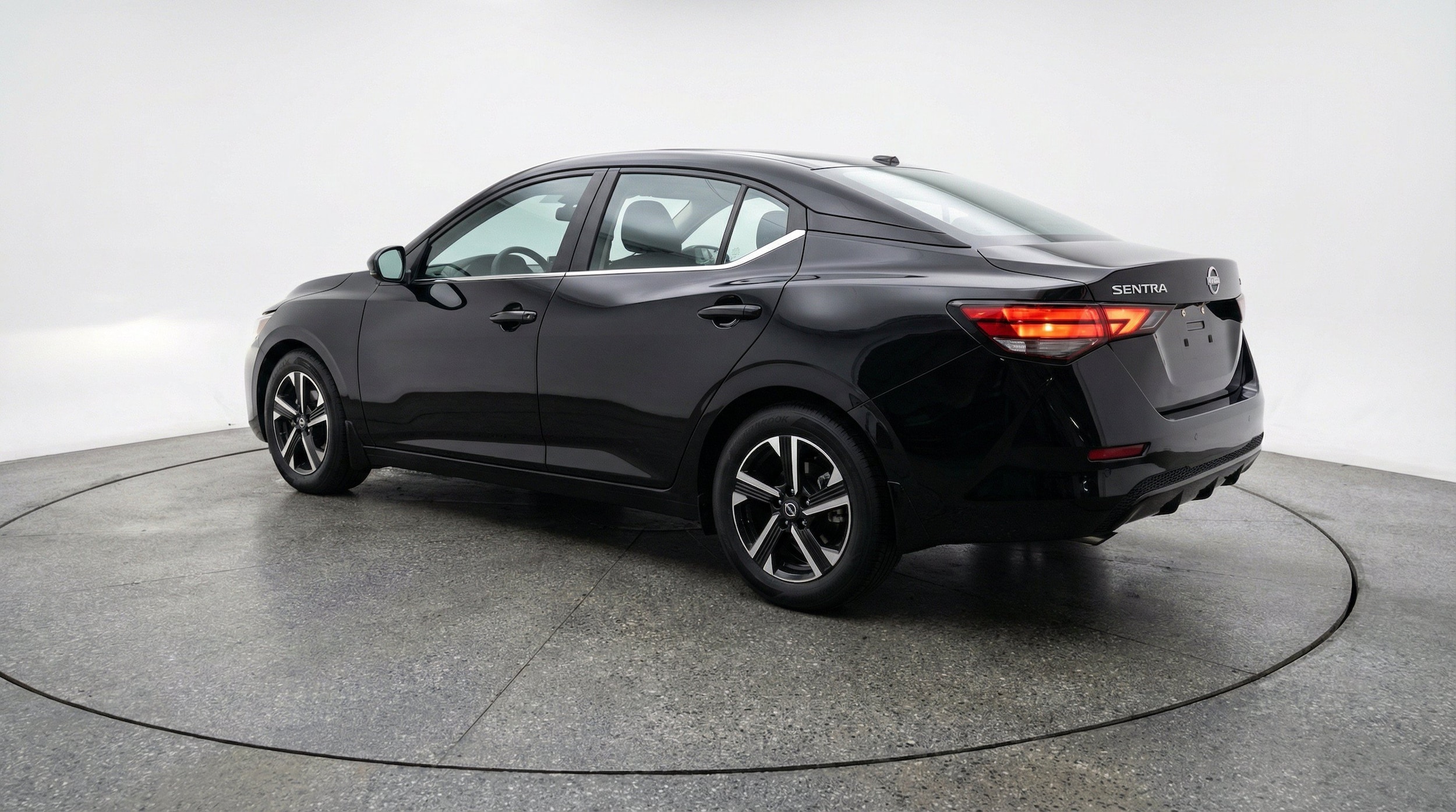 Thumbnail: 2025 Nissan Sentra - 6