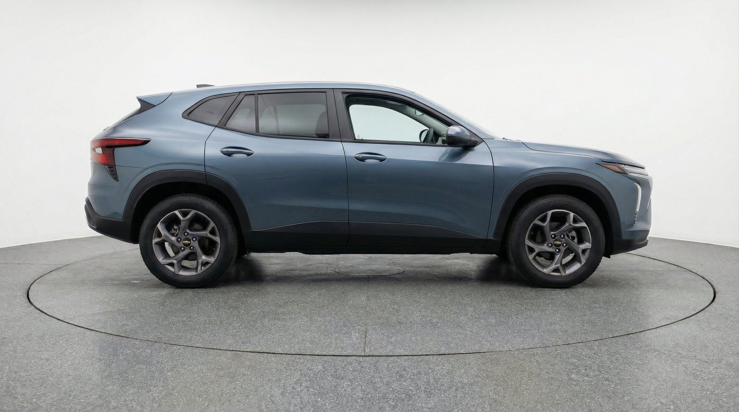 Thumbnail: 2025 Chevrolet Trax - 11