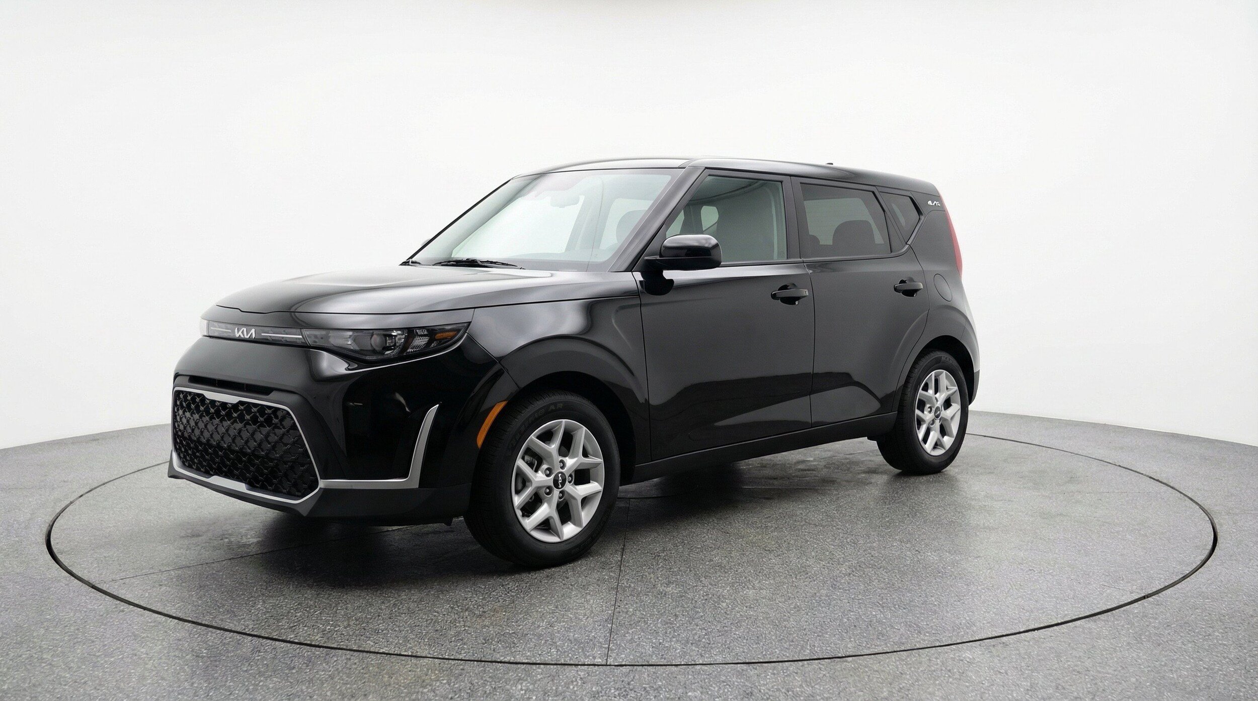 Thumbnail: 2025 Kia Soul - 3