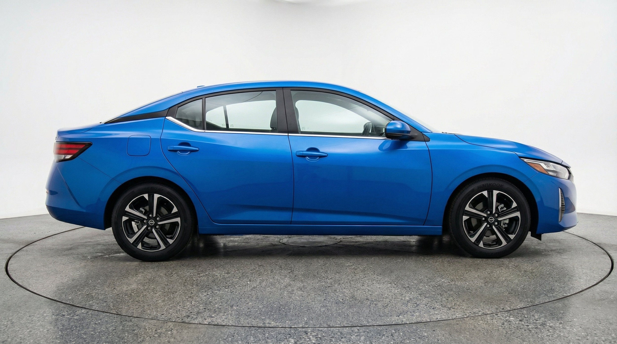 Thumbnail: 2025 Nissan Sentra - 11