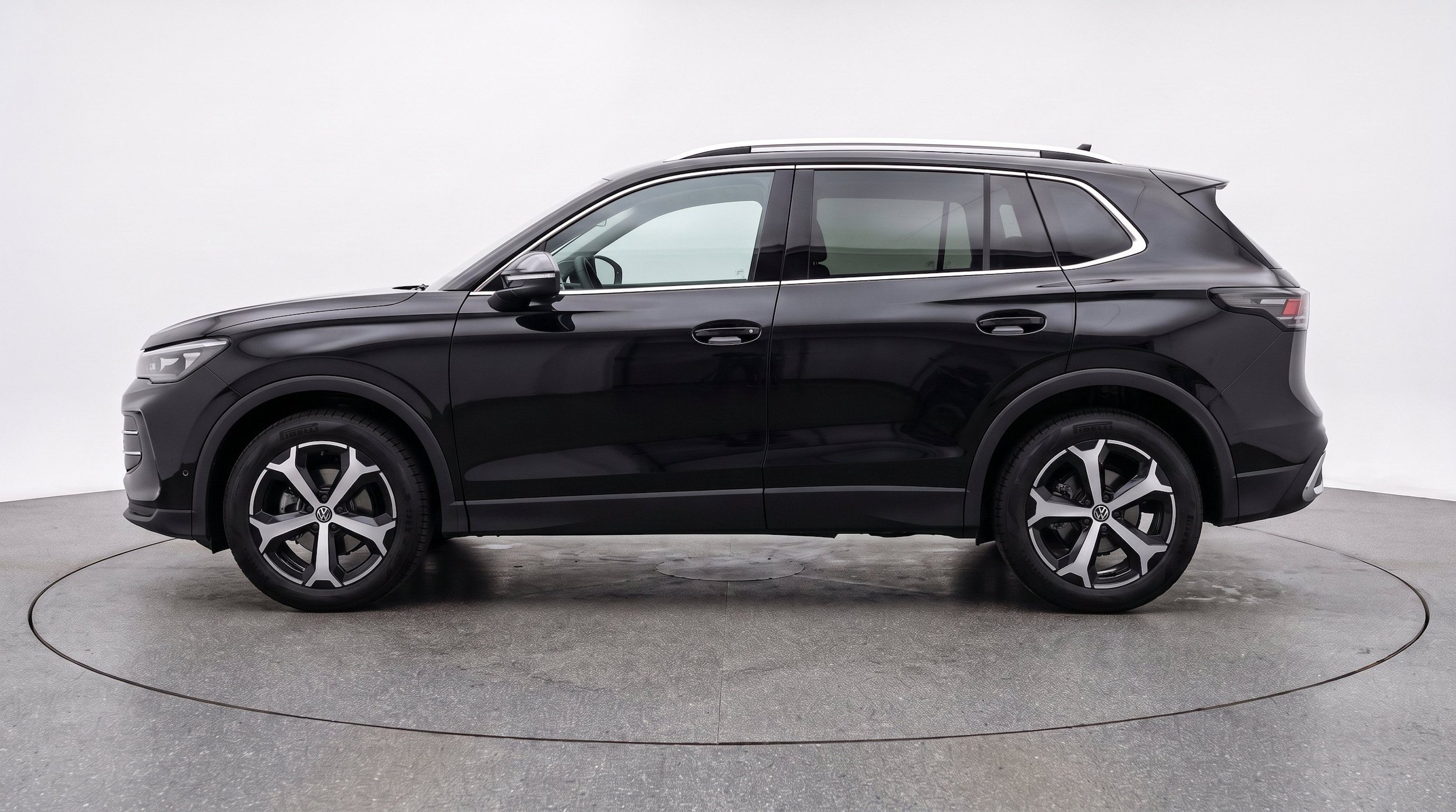 Thumbnail: 2026 Volkswagen Tiguan - 5