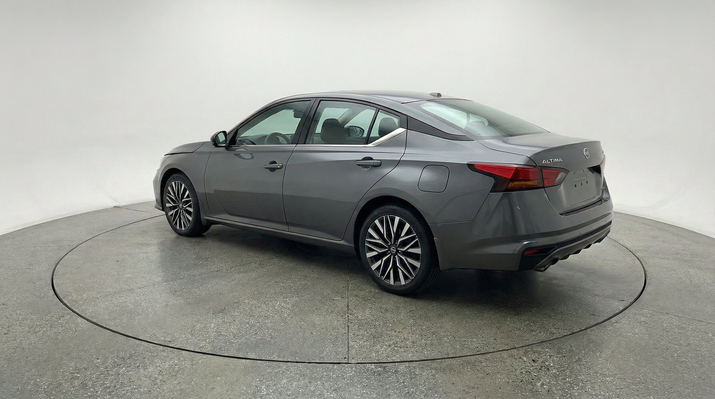 Thumbnail: 2025 Nissan Altima - 6