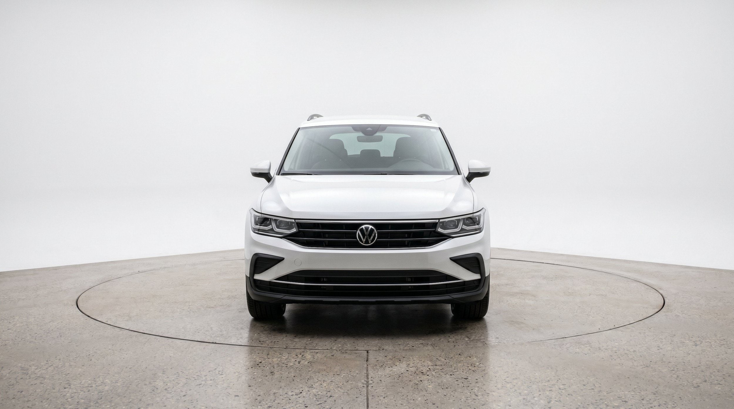 Thumbnail: 2026 Volkswagen Tiguan - 2
