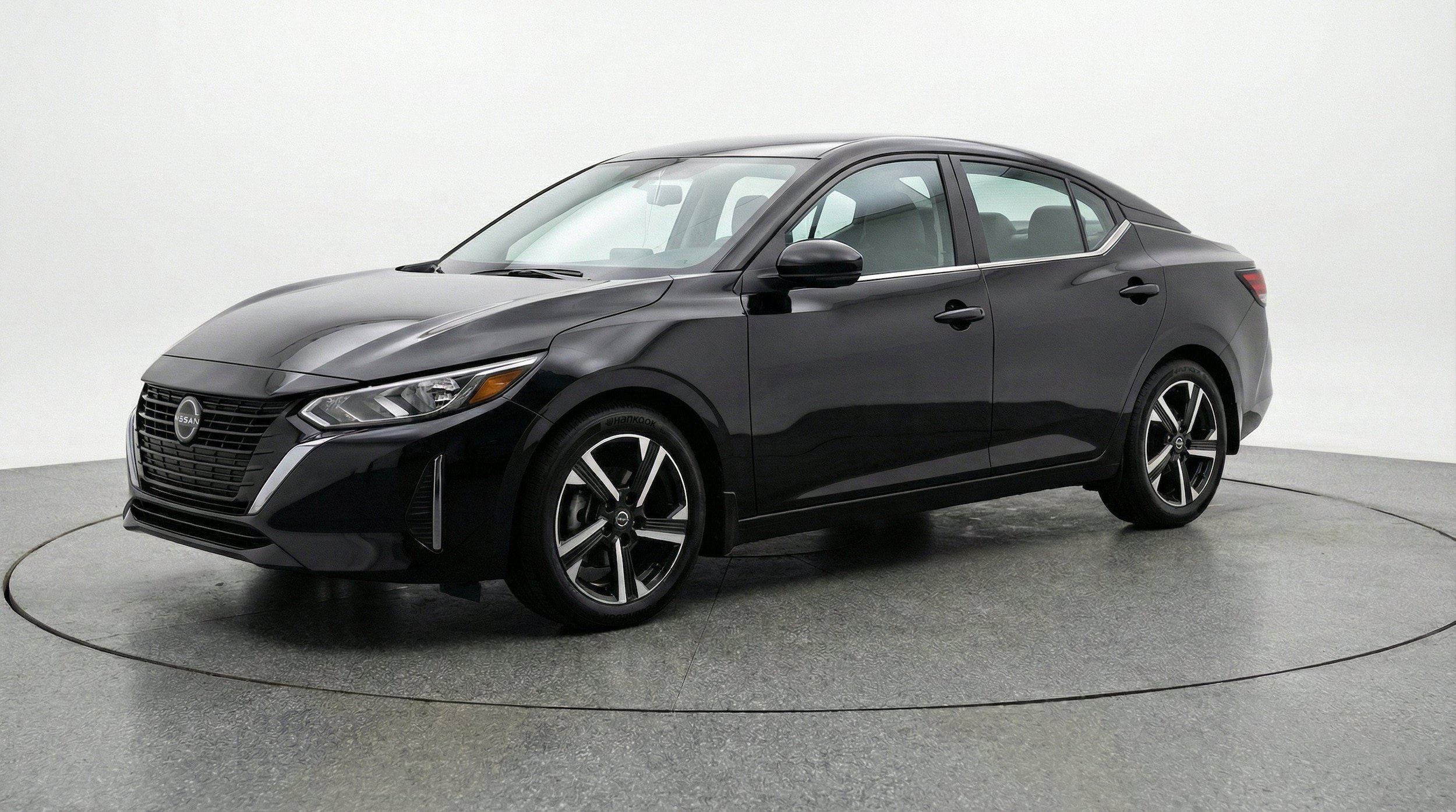 Thumbnail: 2025 Nissan Sentra - 3