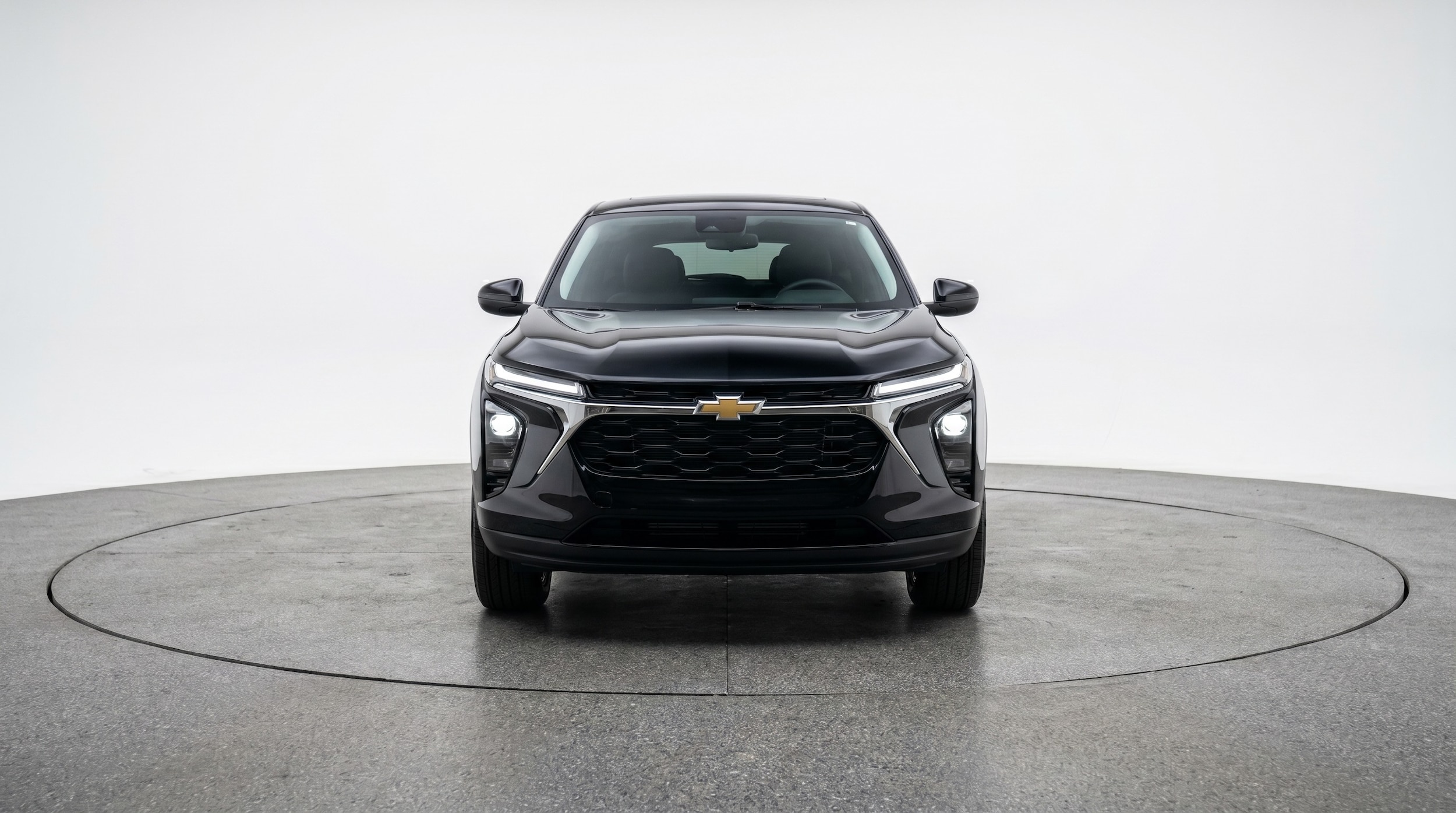 Thumbnail: 2025 Chevrolet Trax - 2