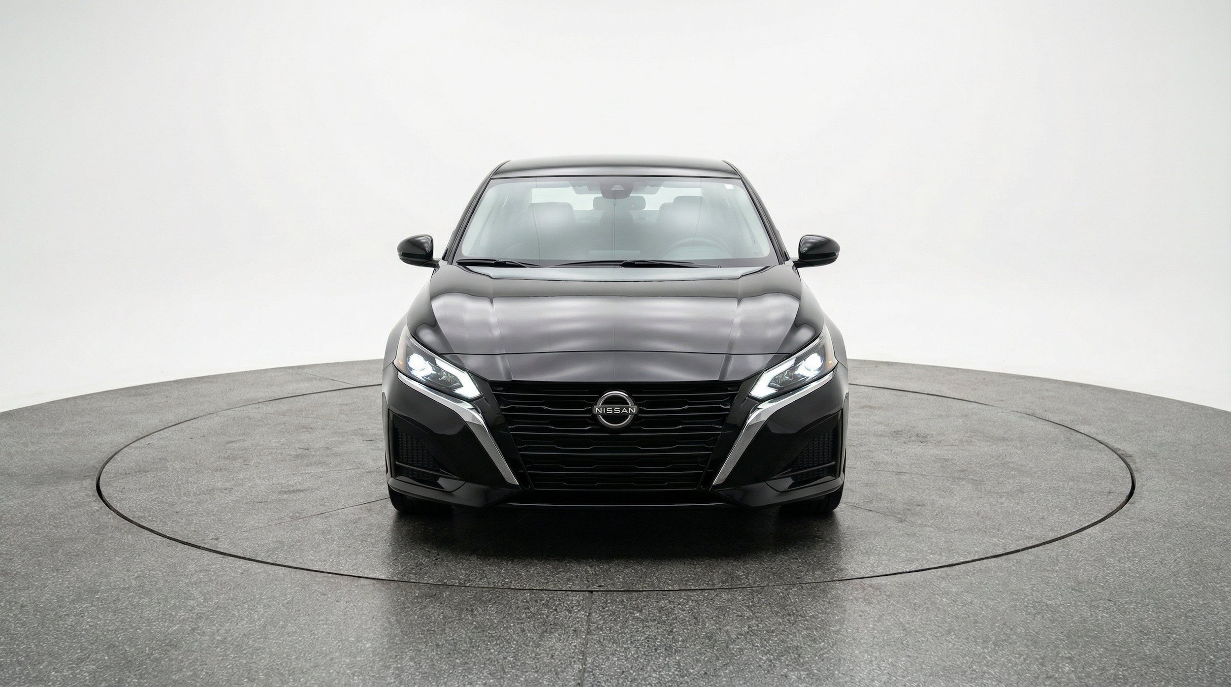 Thumbnail: 2025 Nissan Altima - 2