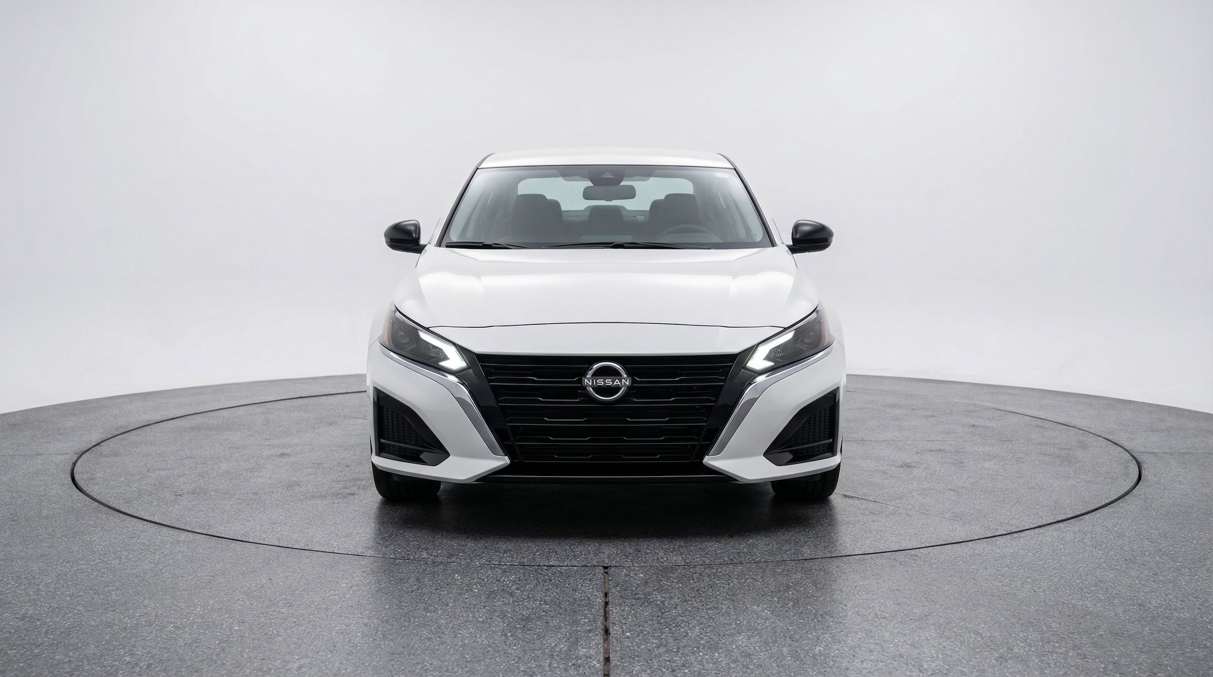 Thumbnail: 2025 Nissan Altima - 2