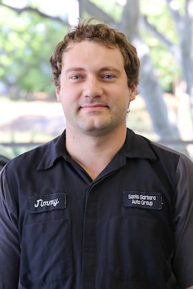 Staff member James Thompson from ID_03a57e88939f