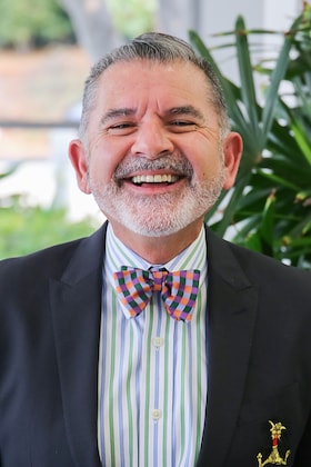 Staff member Pedro Apolinar from ID_6813ea4f0b46