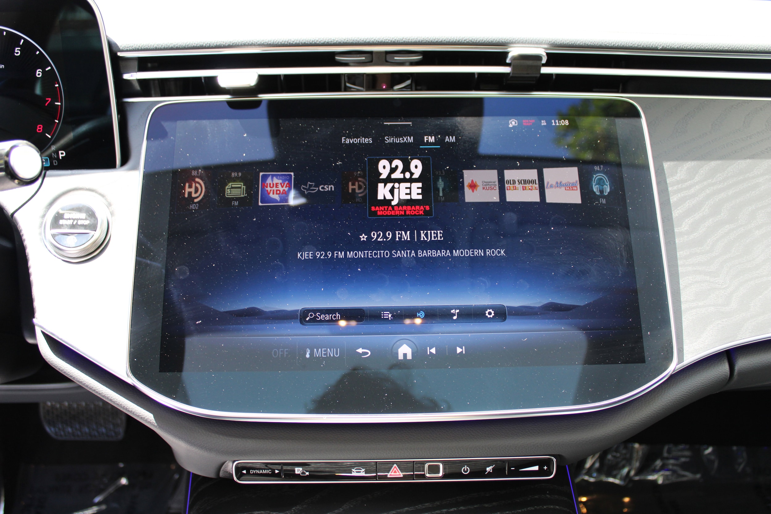 2025 Mercedes-Benz E-Class E350 - Photo 20