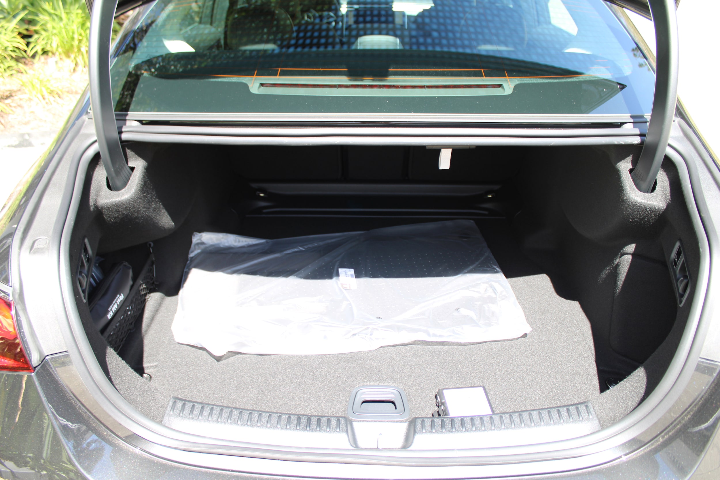 2025 Mercedes-Benz E-Class E350 - Photo 26