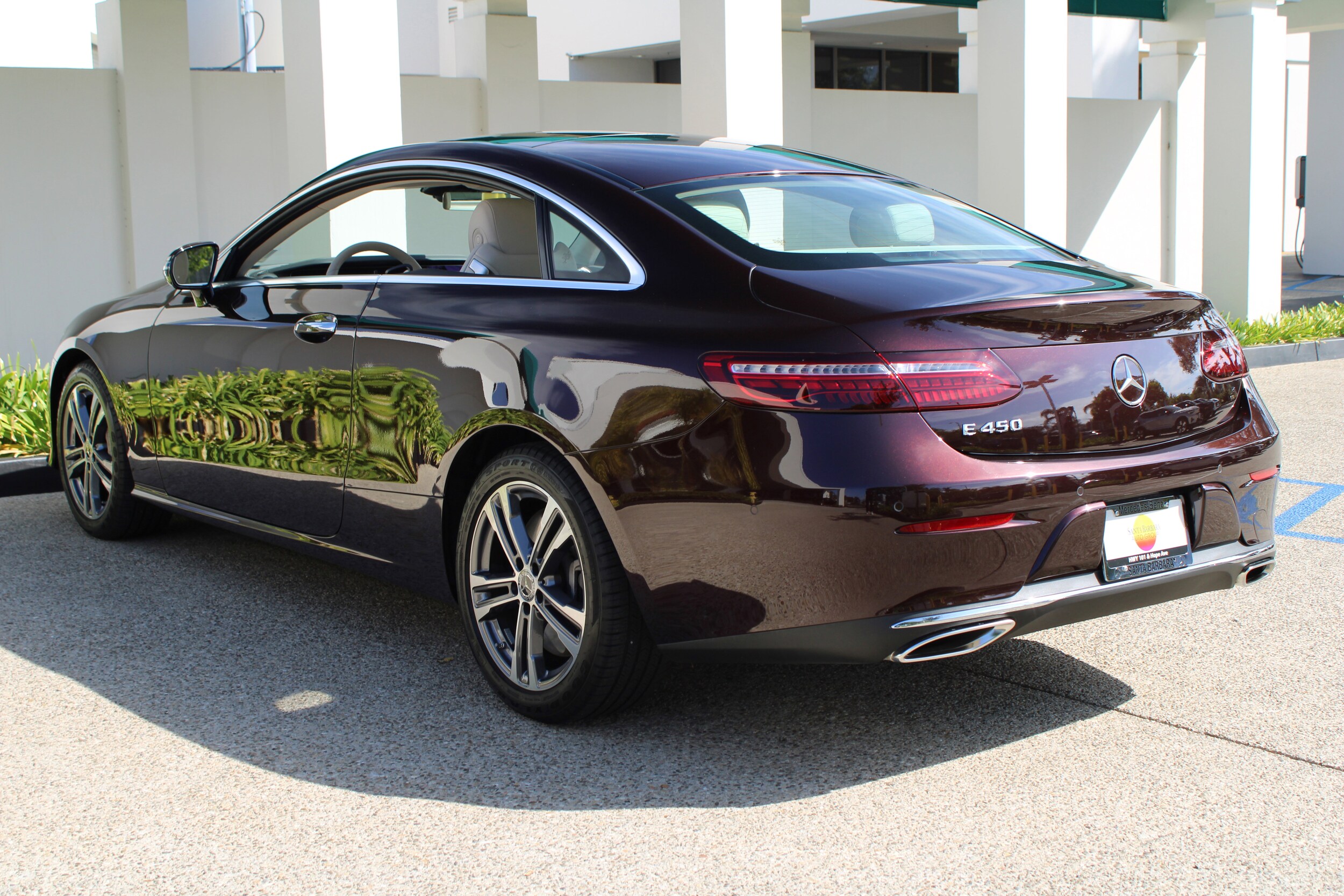 2022 Mercedes Benz E 450 Coupe photo 3