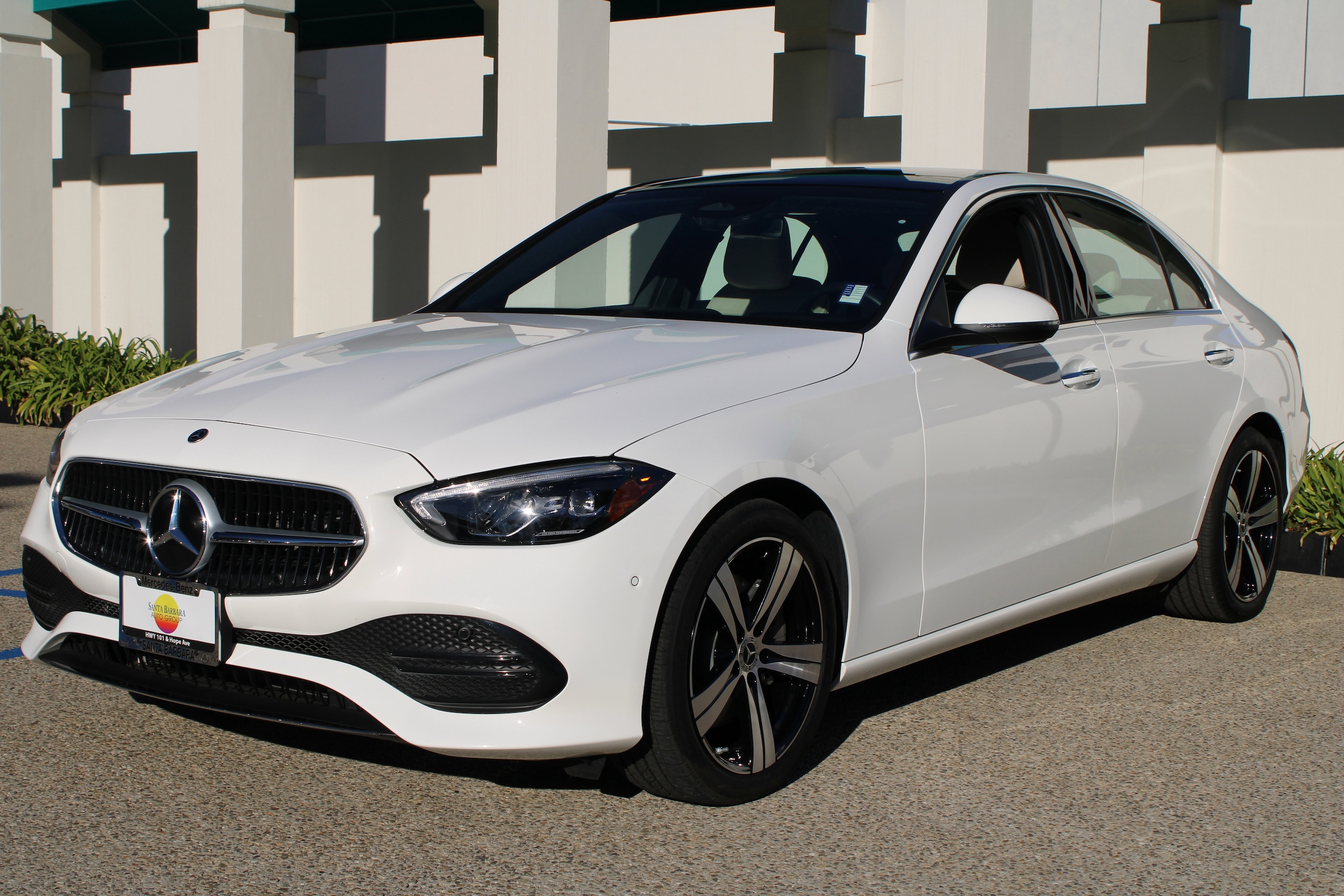 2025 Mercedes-Benz C-Class Sedan C 300's photo