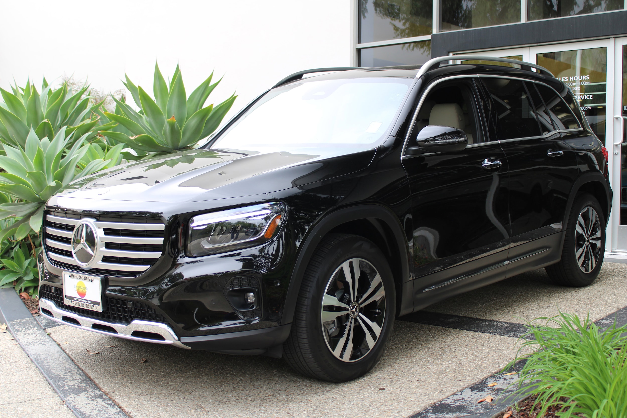 2025 Mercedes-Benz GLB