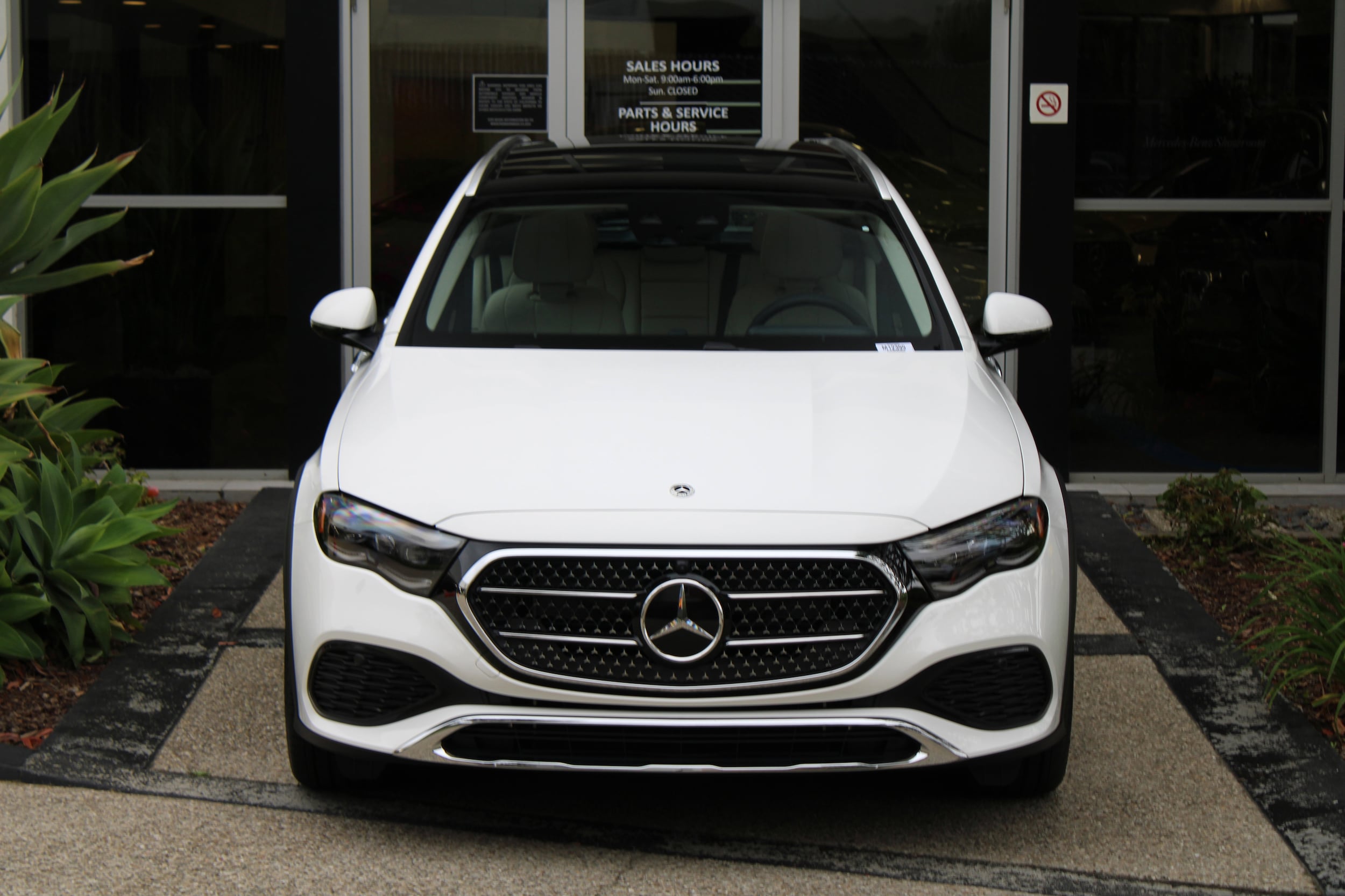 2025 Mercedes Benz E 450 4MATIC All-Terrain Wagon photo 2