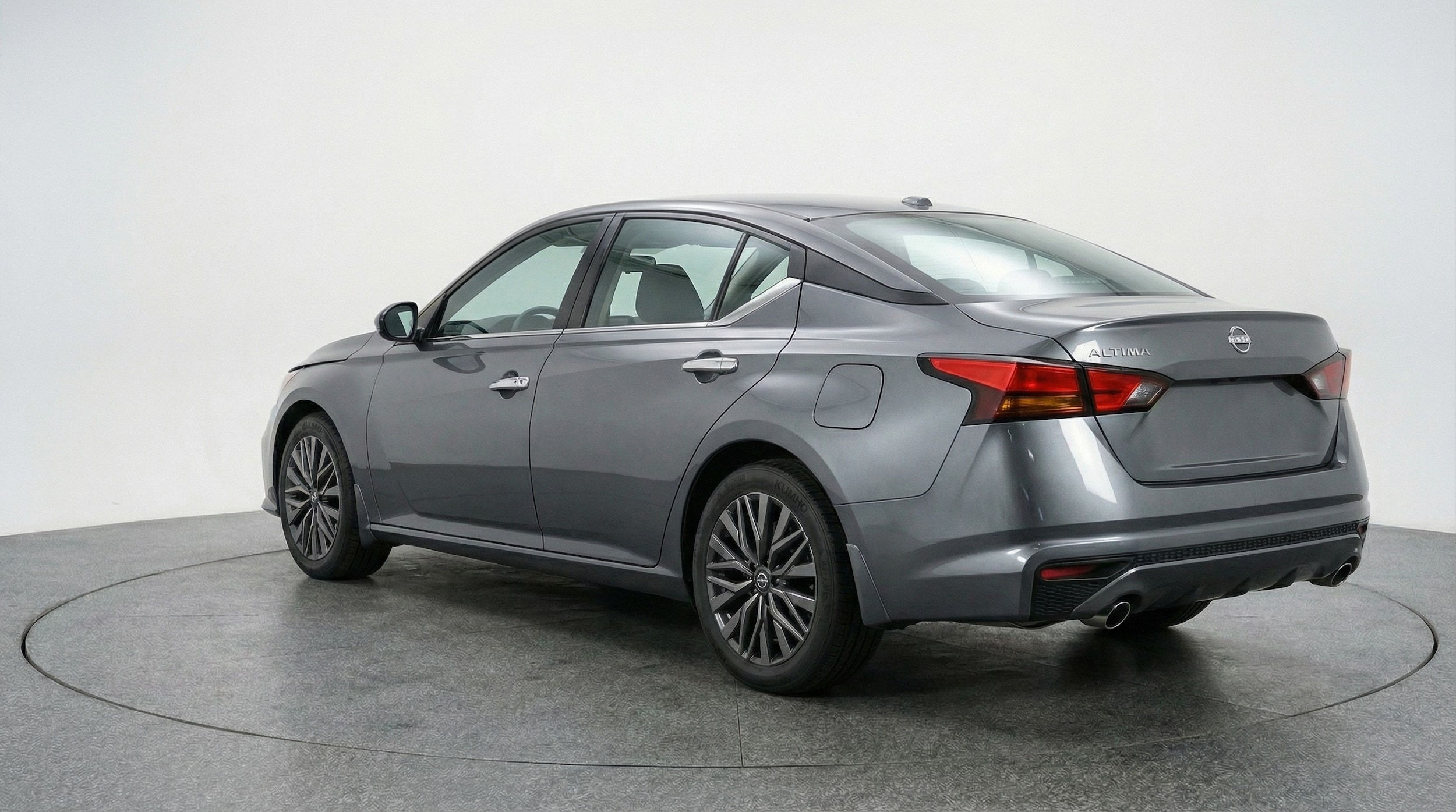 Thumbnail: 2025 Nissan Altima - 5