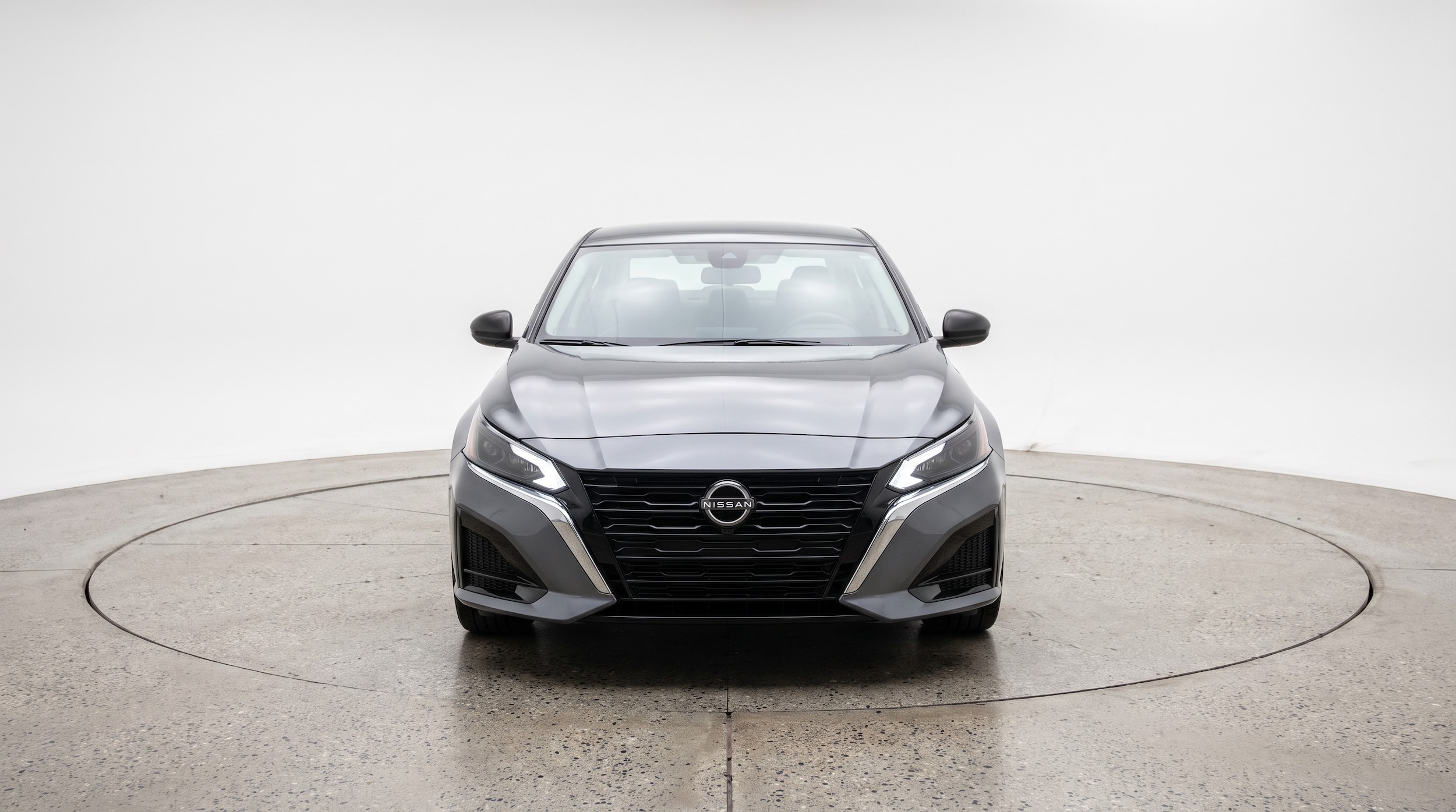 Thumbnail: 2025 Nissan Altima - 2