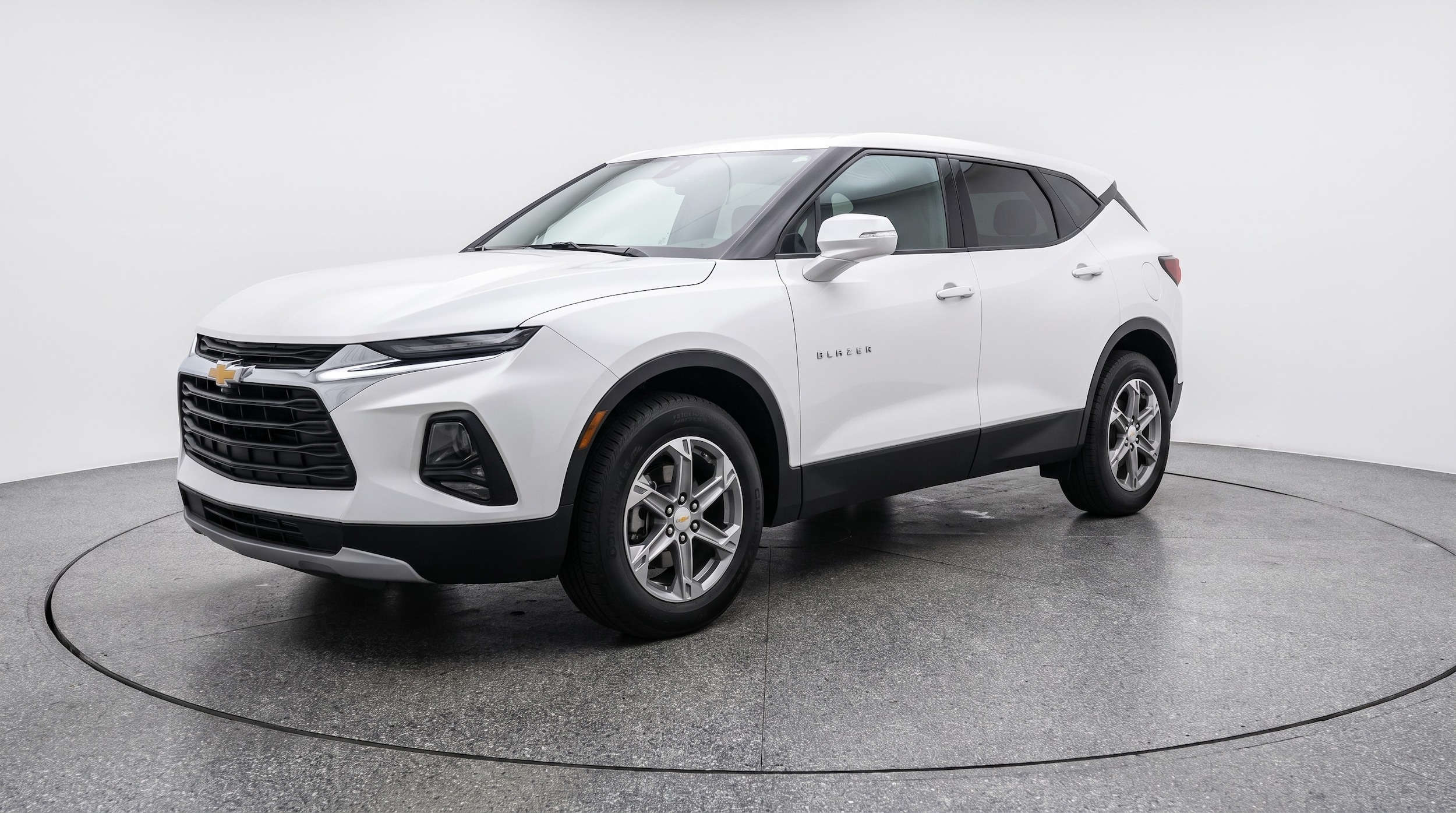 Thumbnail: 2025 Chevrolet Blazer - 3