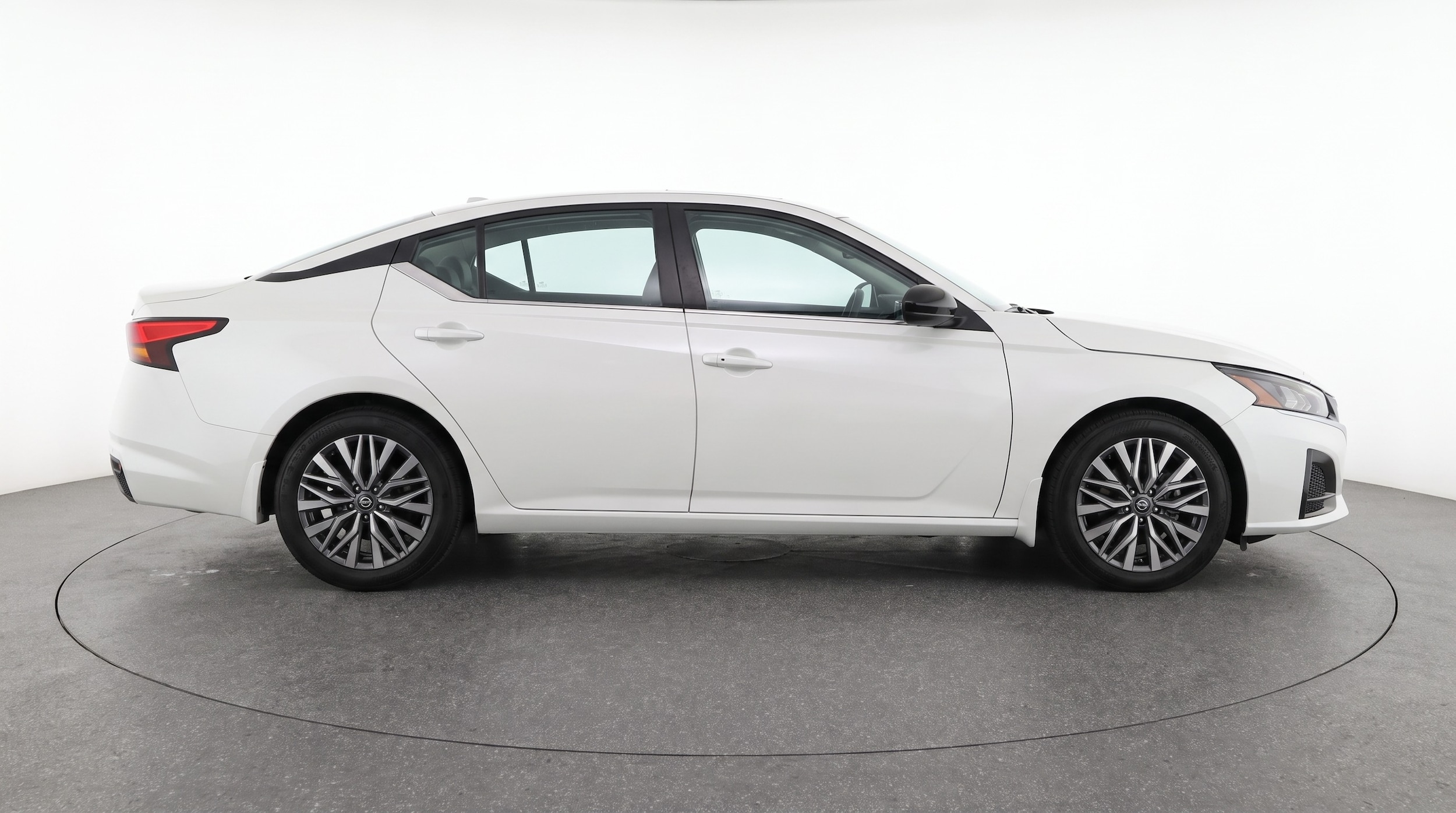 Thumbnail: 2025 Nissan Altima - 8