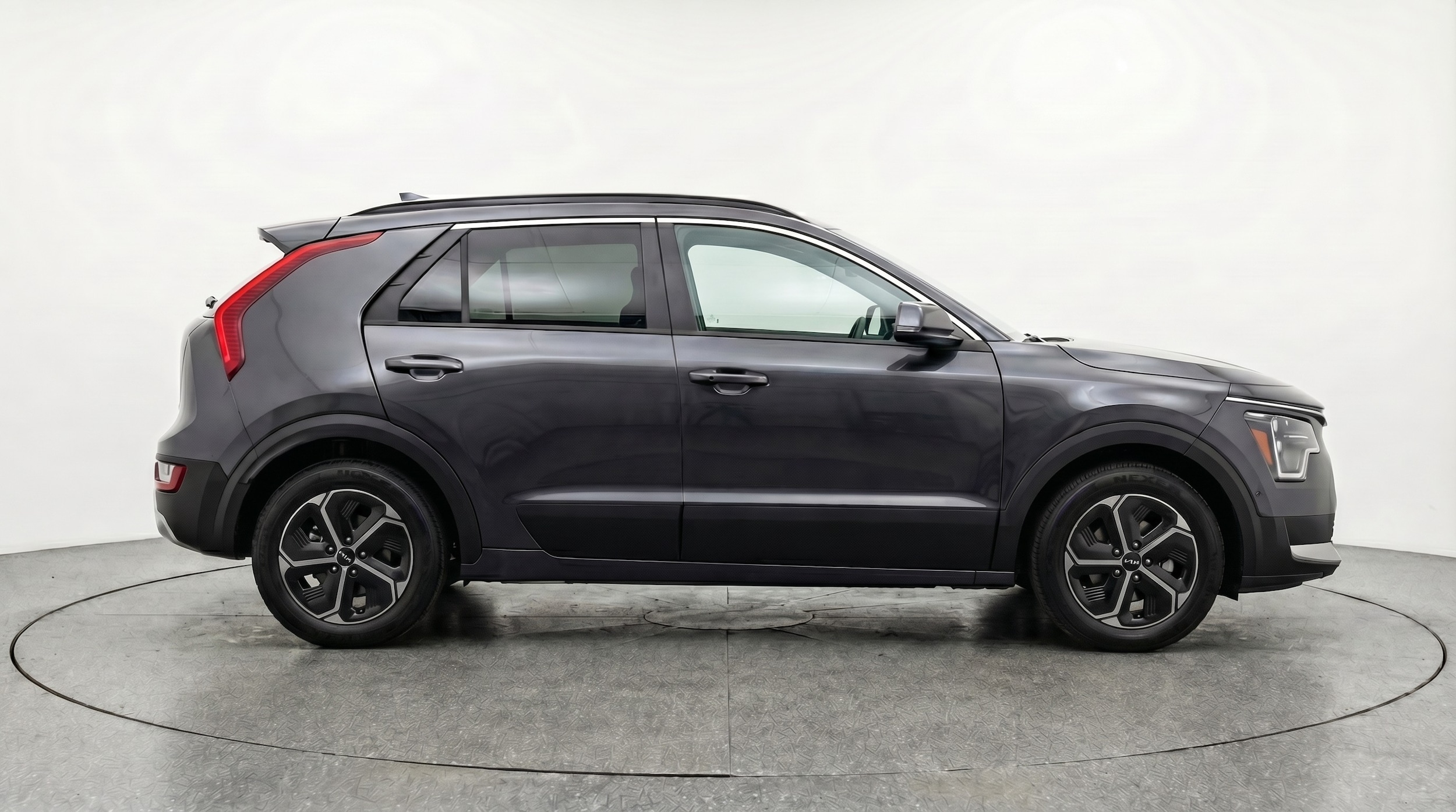 Thumbnail: 2026 Kia Niro - 8