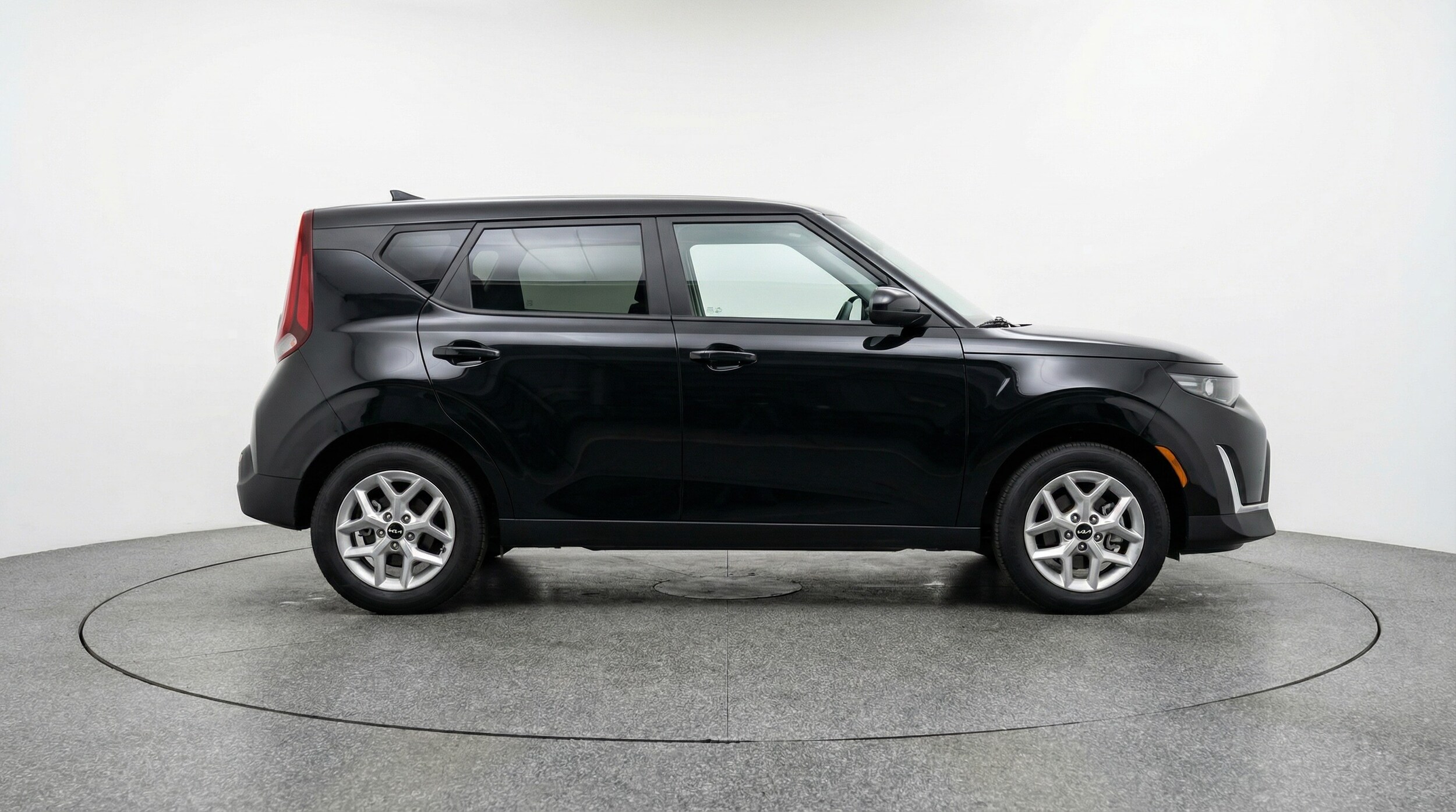 Thumbnail: 2025 Kia Soul - 8