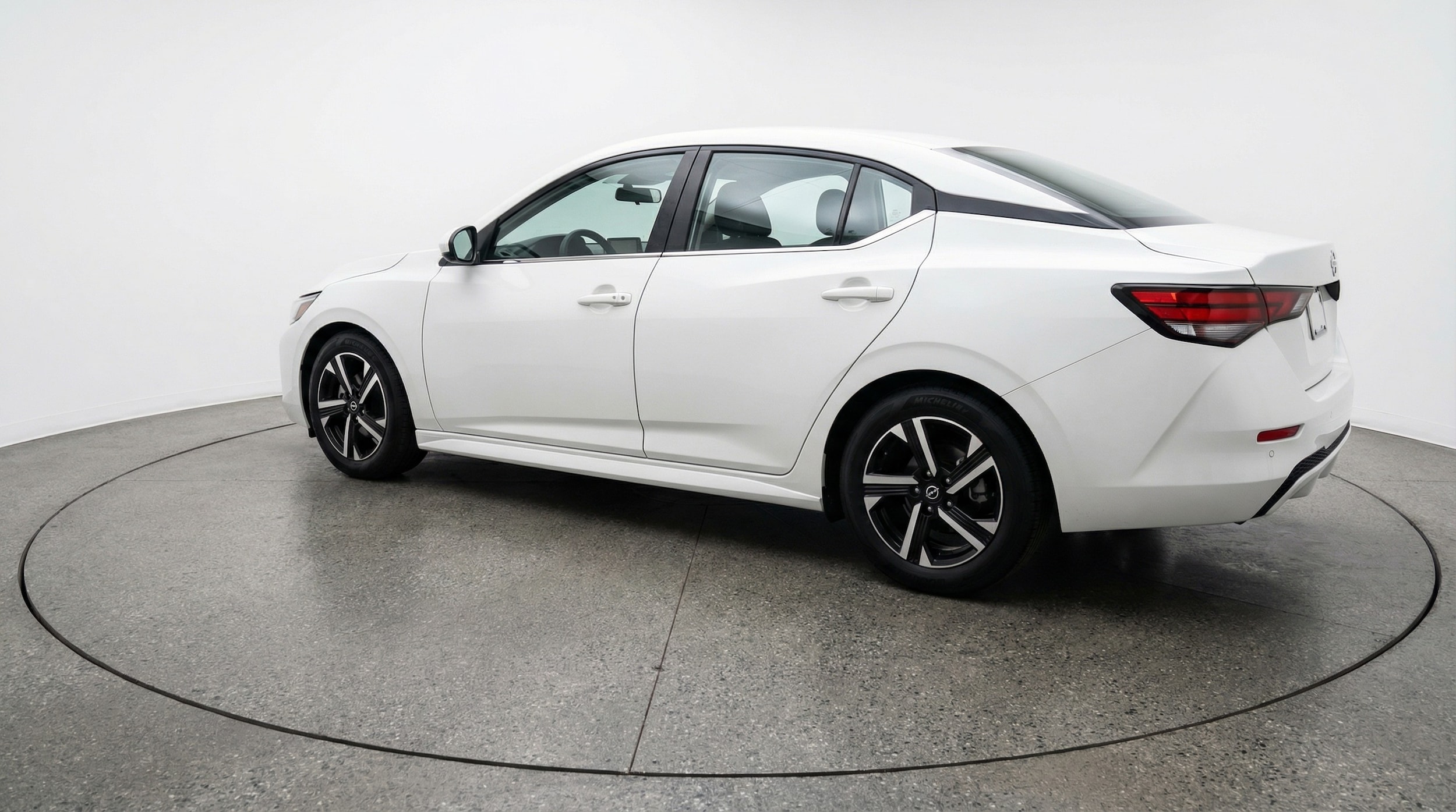 Thumbnail: 2025 Nissan Sentra - 5