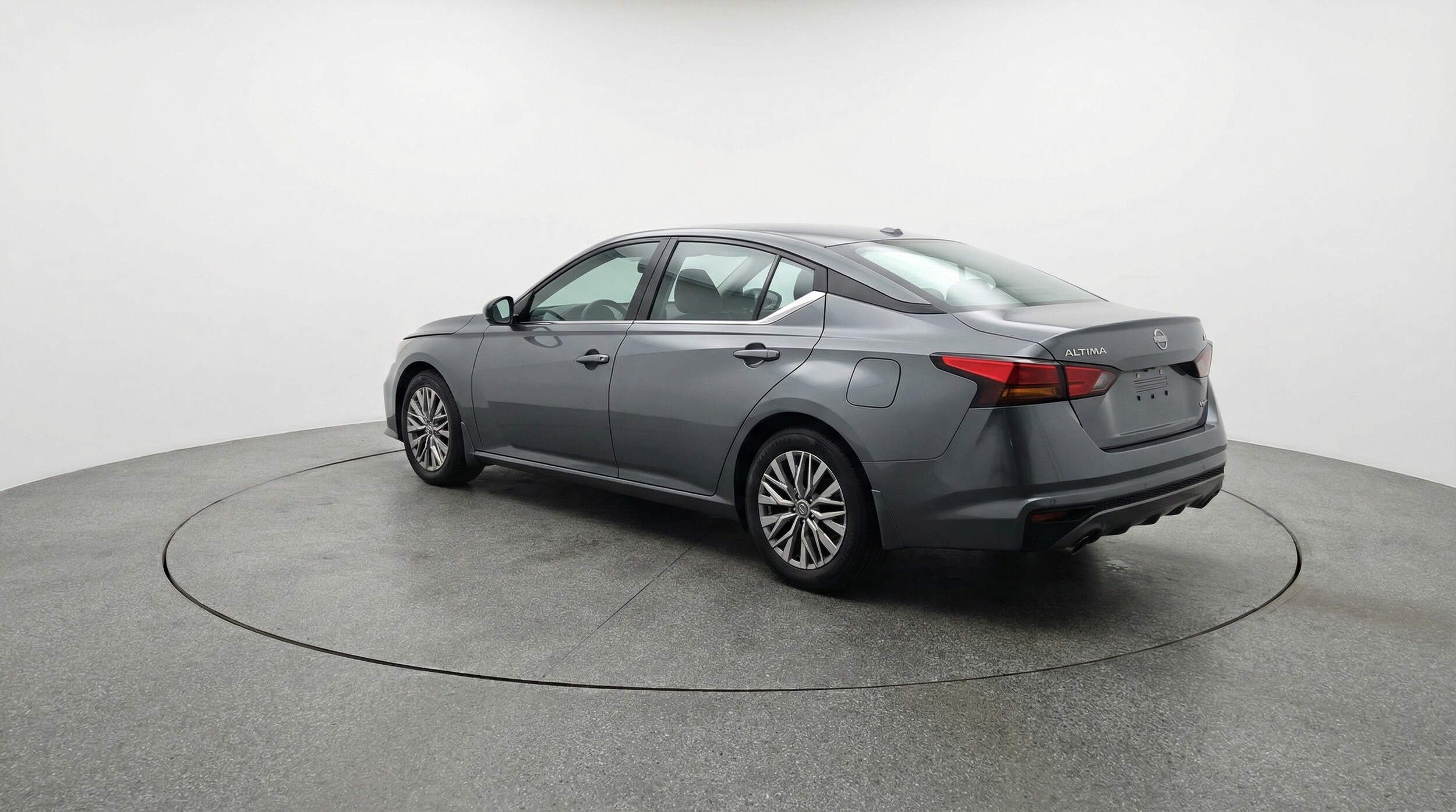 Thumbnail: 2025 Nissan Altima - 5