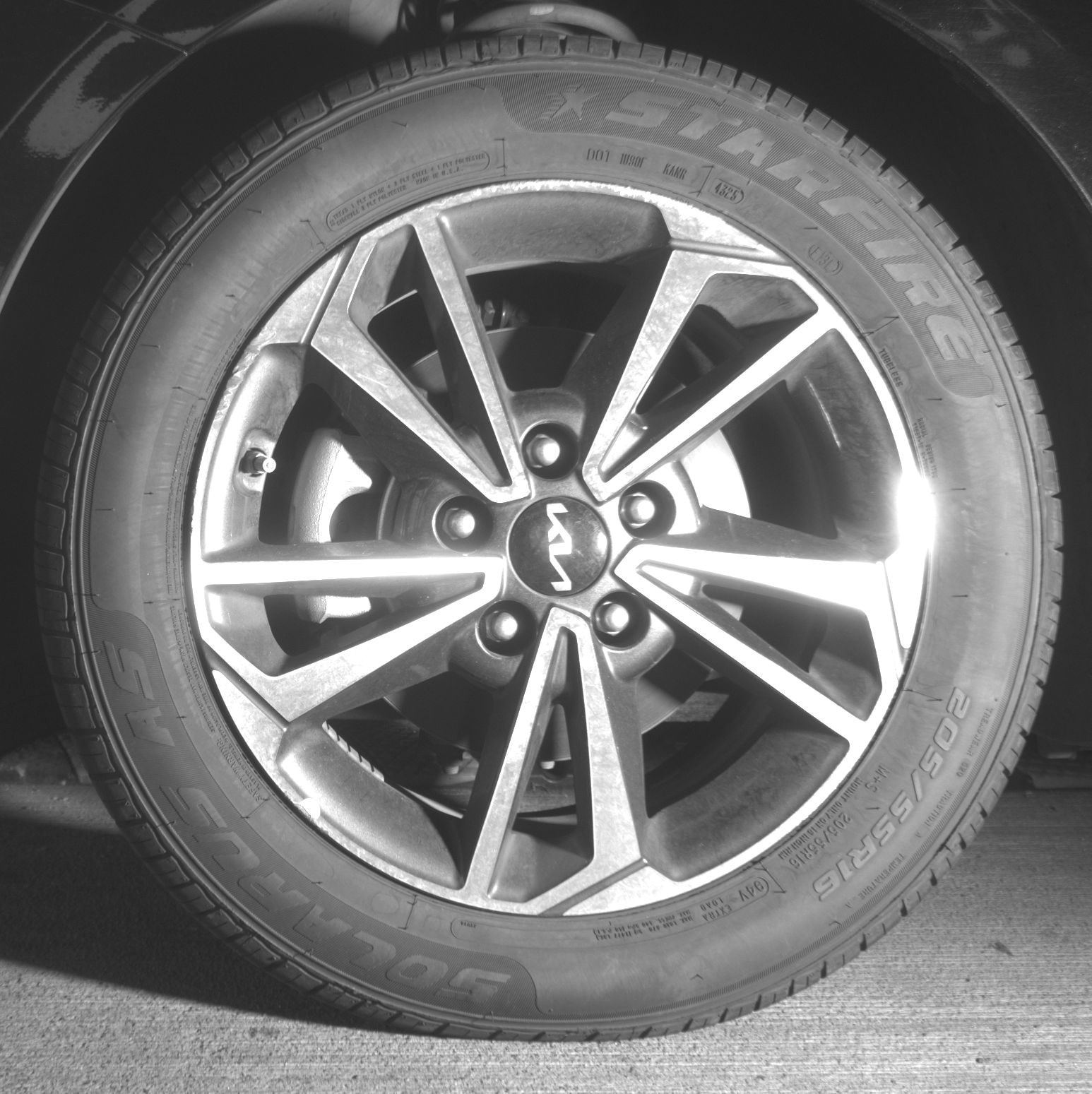 Thumbnail: 2024 Kia Forte - 9