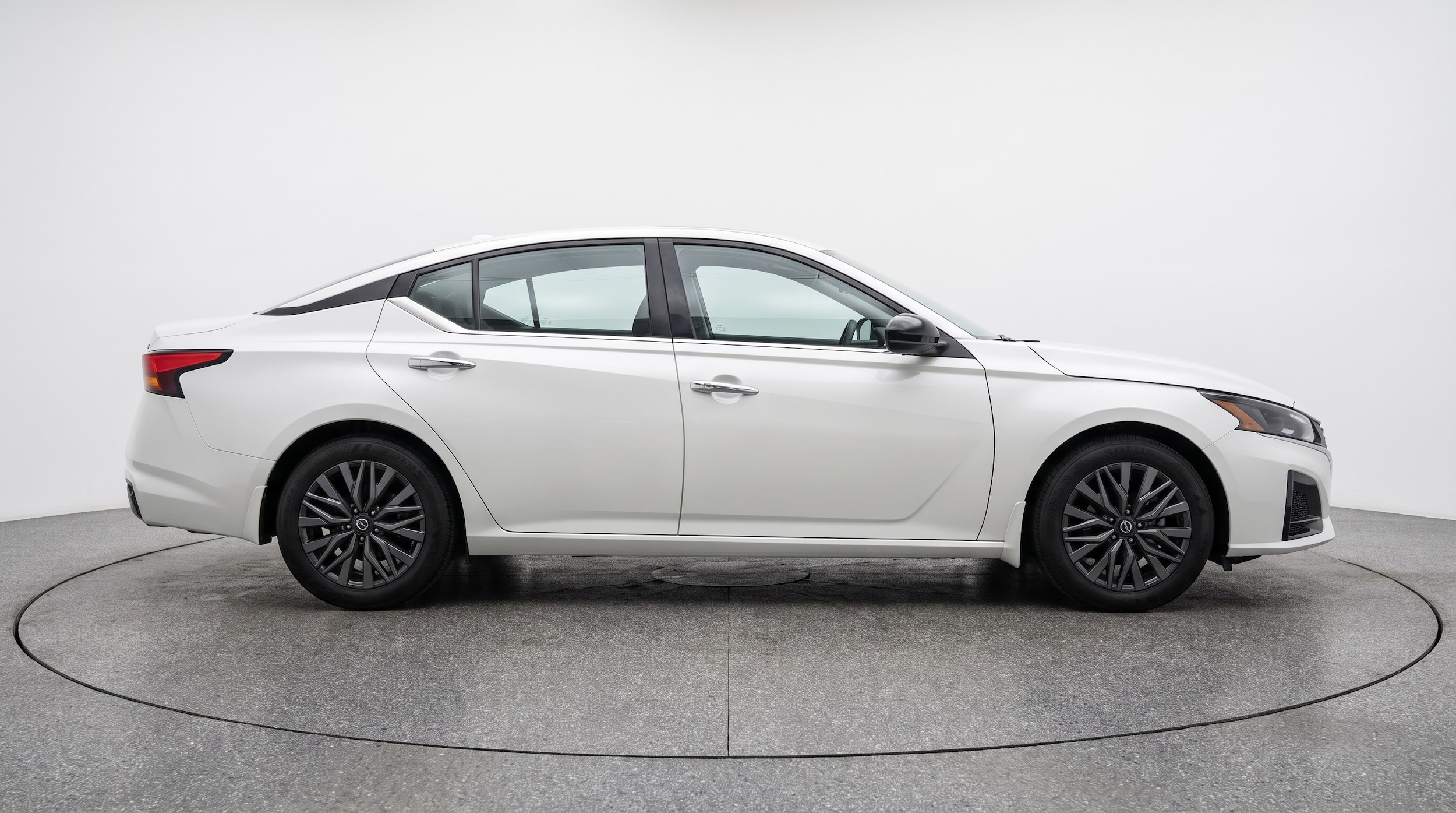 Thumbnail: 2025 Nissan Altima - 8