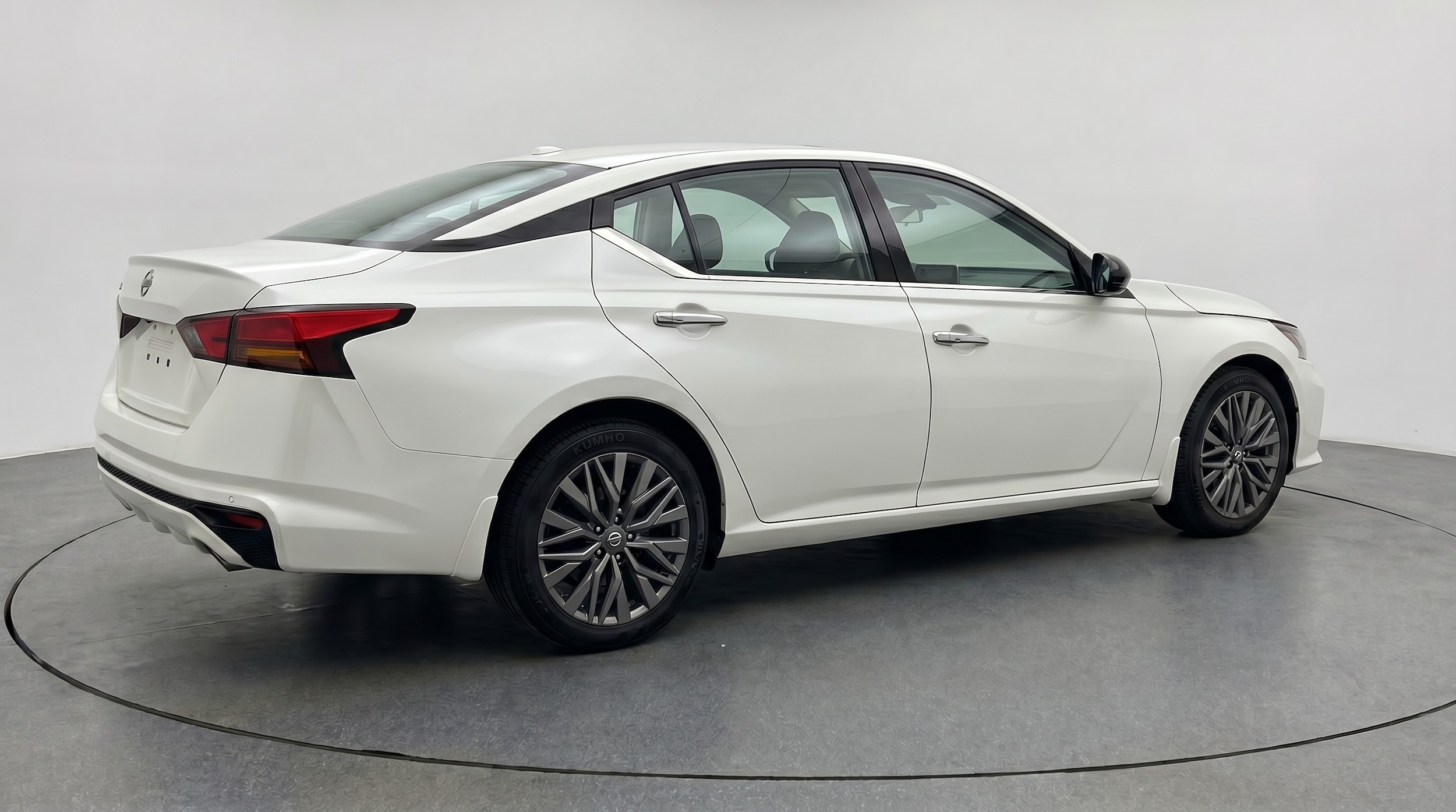 Thumbnail: 2025 Nissan Altima - 7