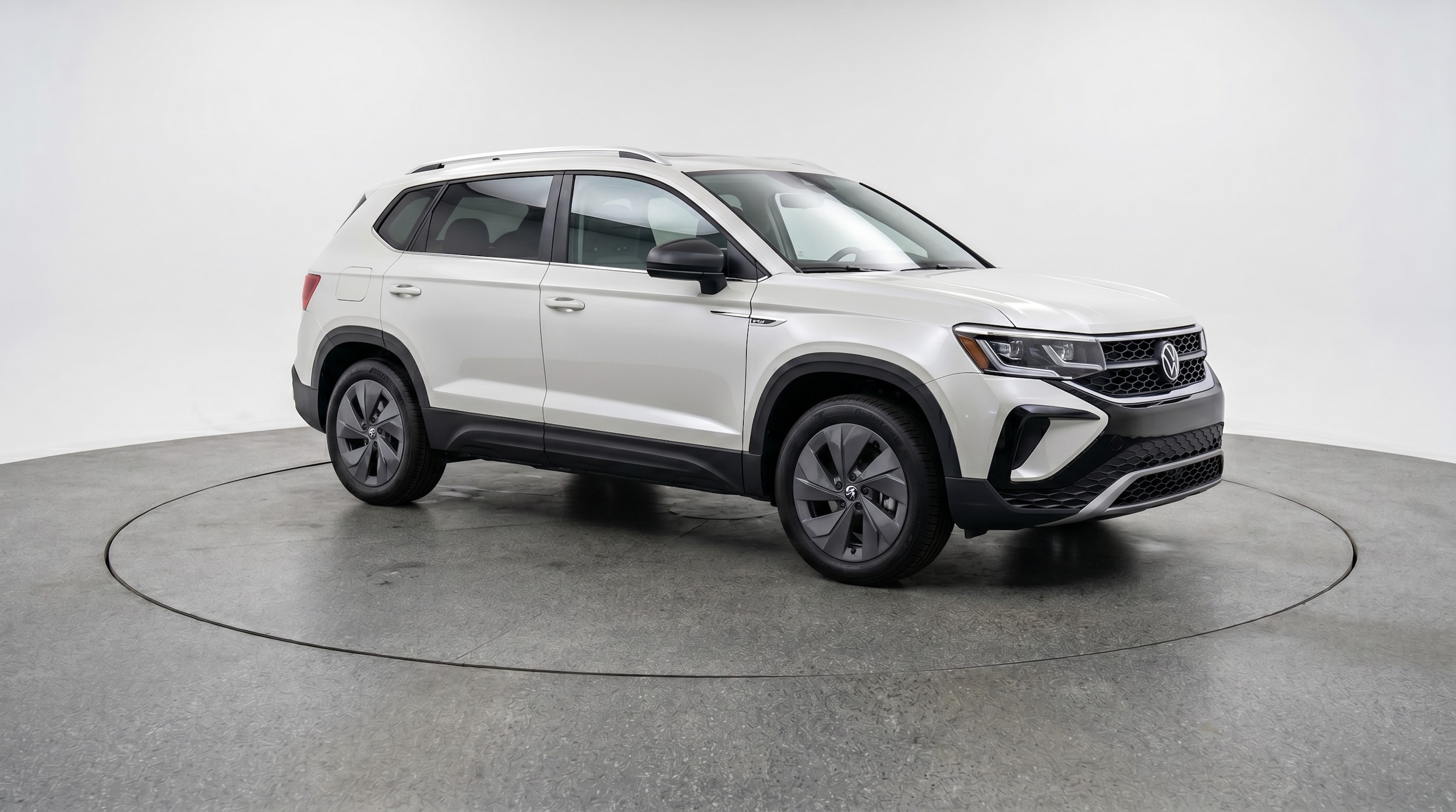 Thumbnail: 2026 Volkswagen Taos - 1