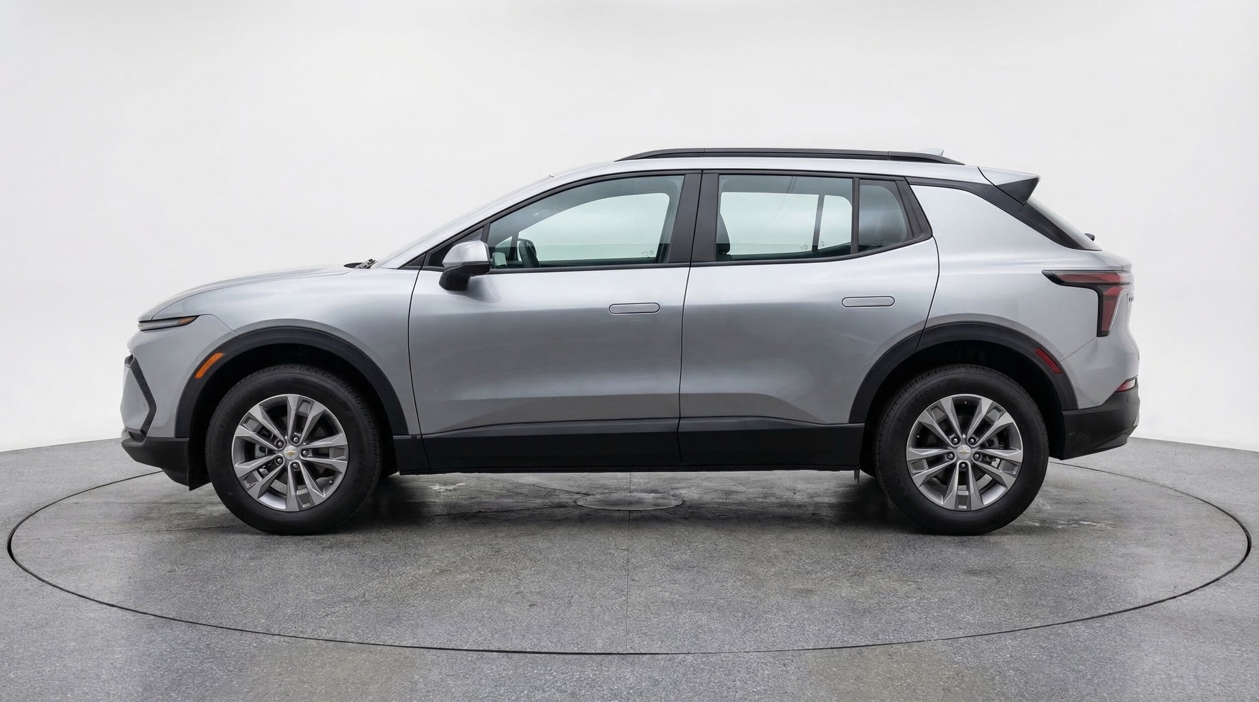 Thumbnail: 2025 Chevrolet Equinox - 4