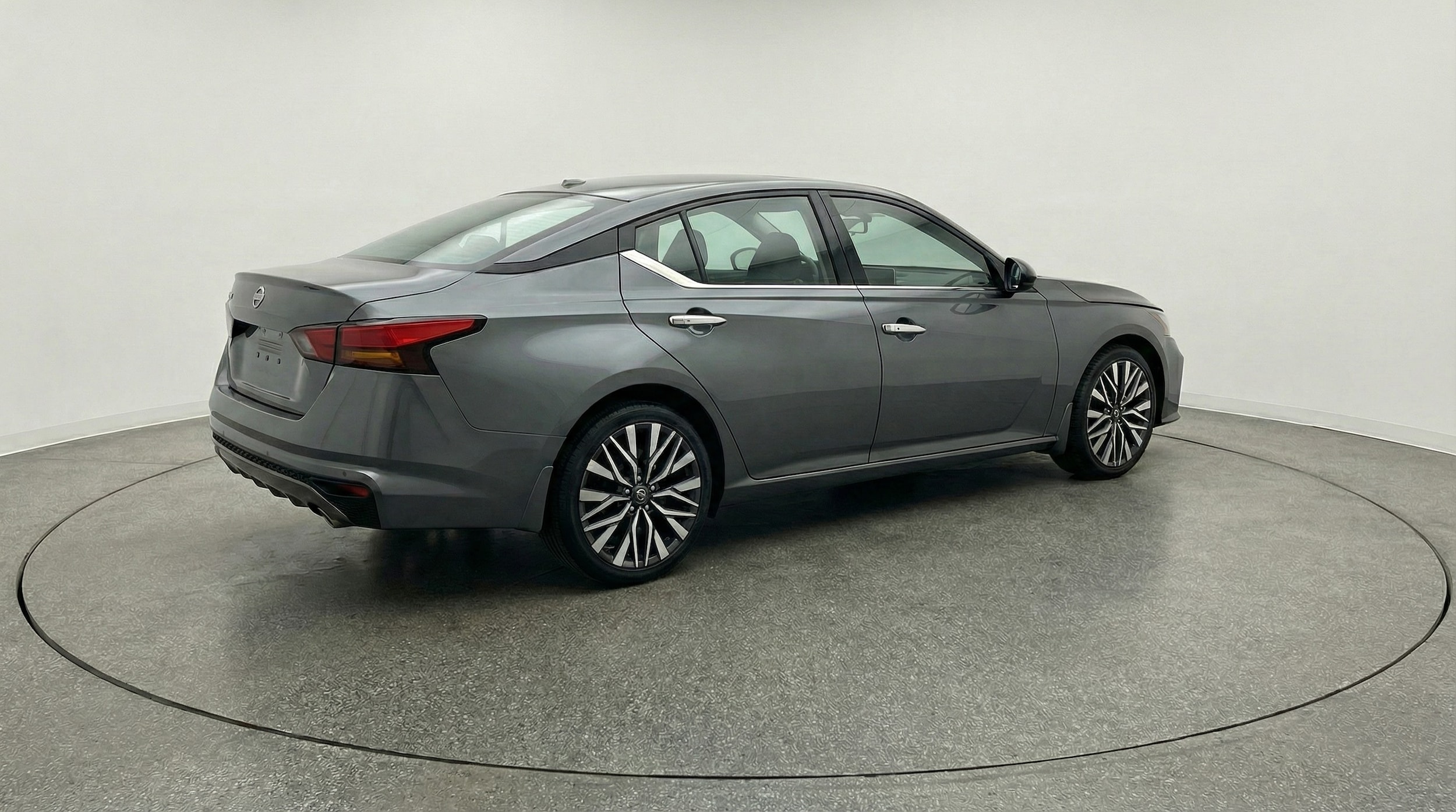 Thumbnail: 2025 Nissan Altima - 7