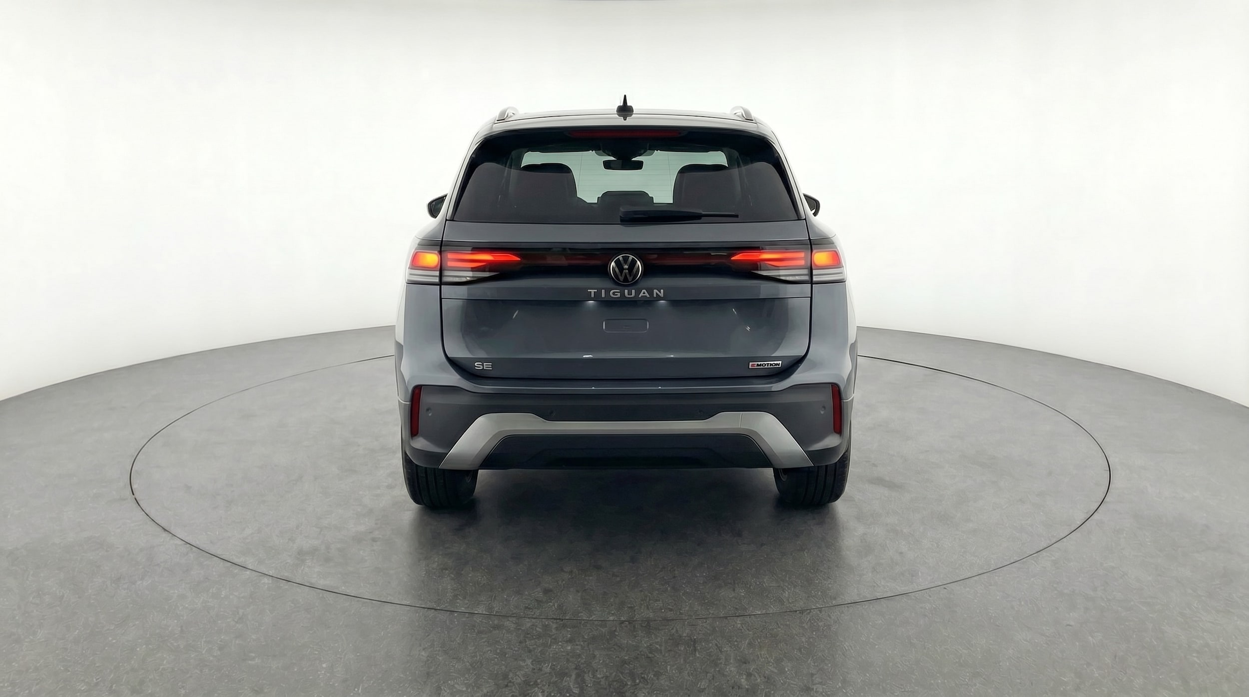 Thumbnail: 2026 Volkswagen Tiguan - 6