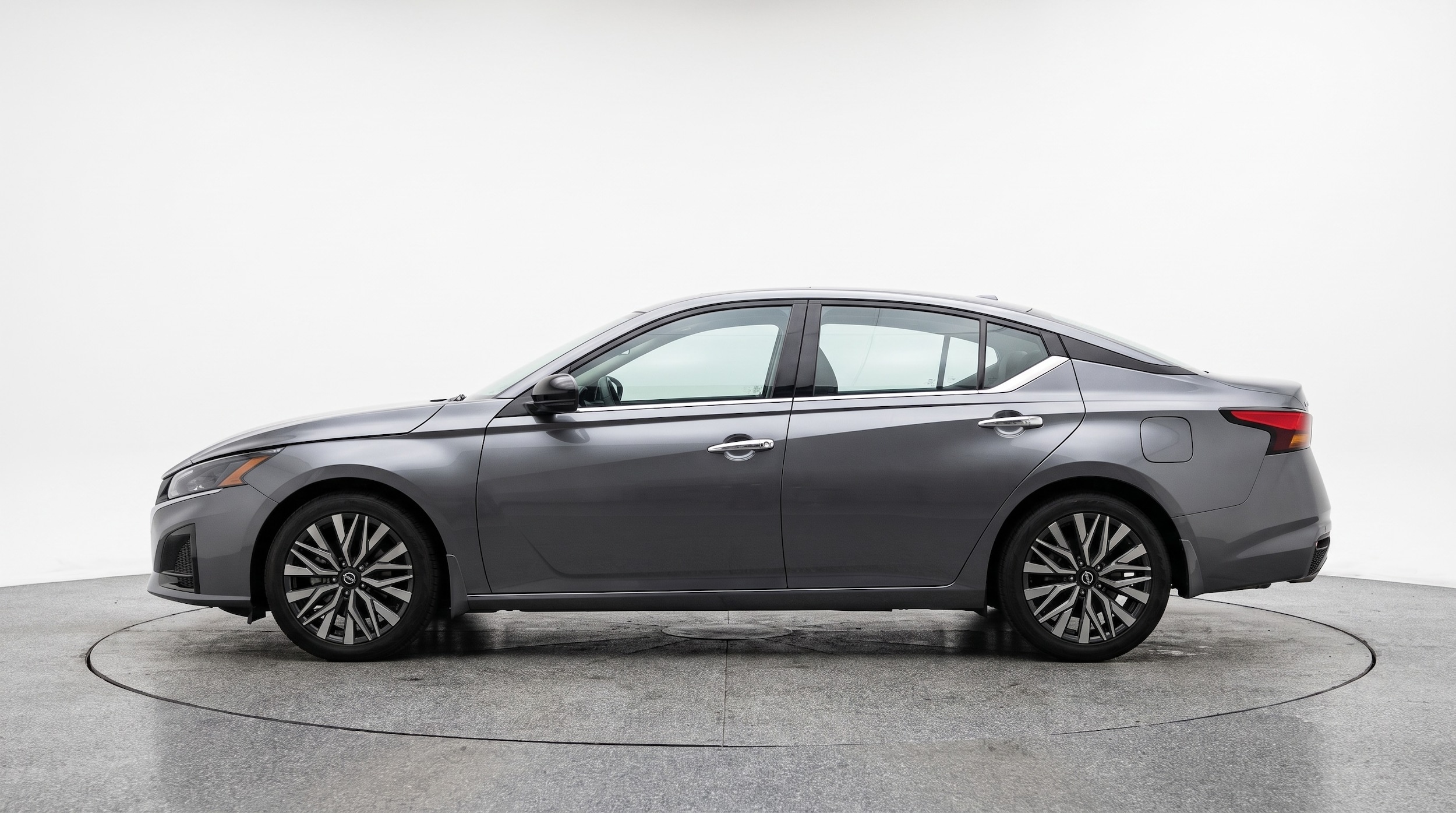 Thumbnail: 2025 Nissan Altima - 4