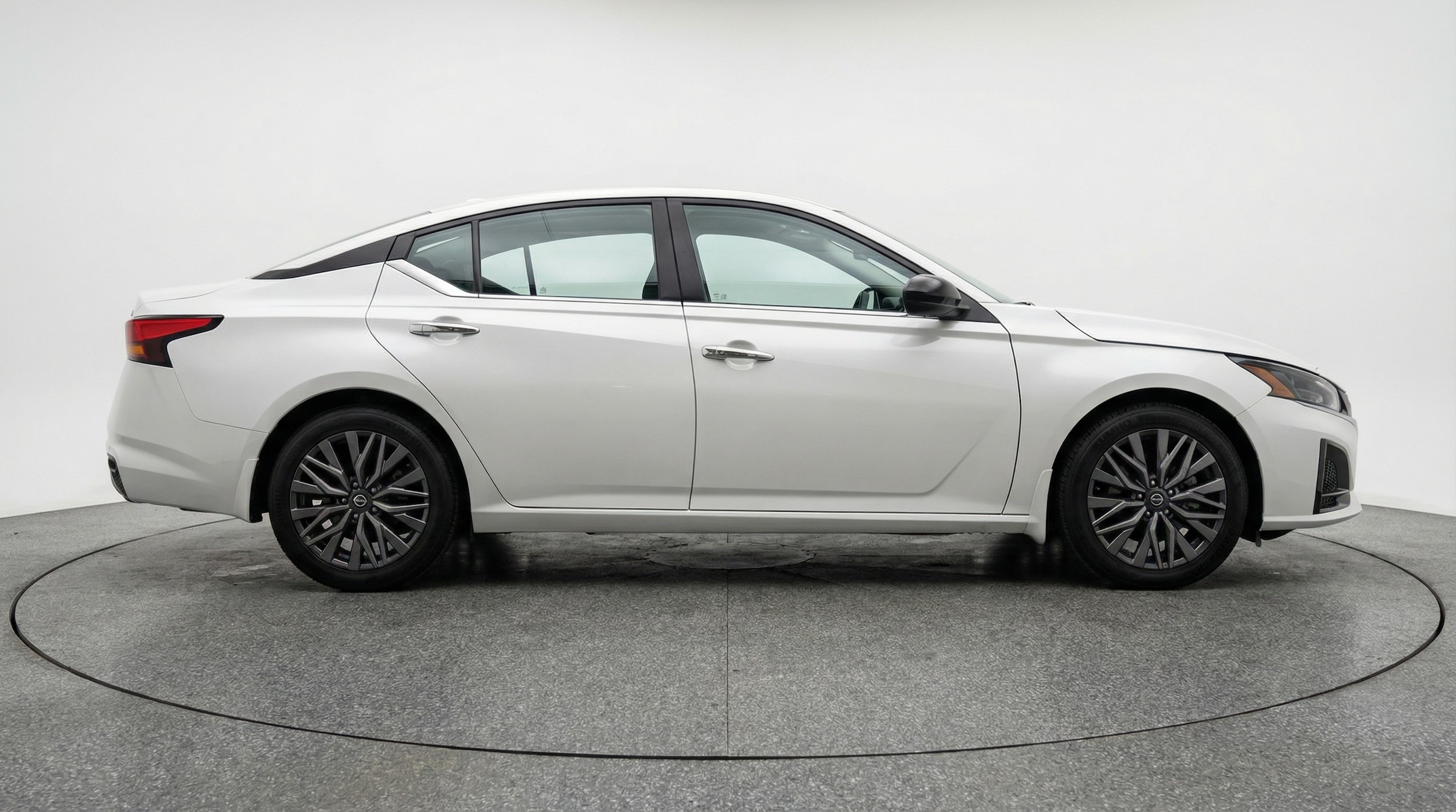 Thumbnail: 2025 Nissan Altima - 8