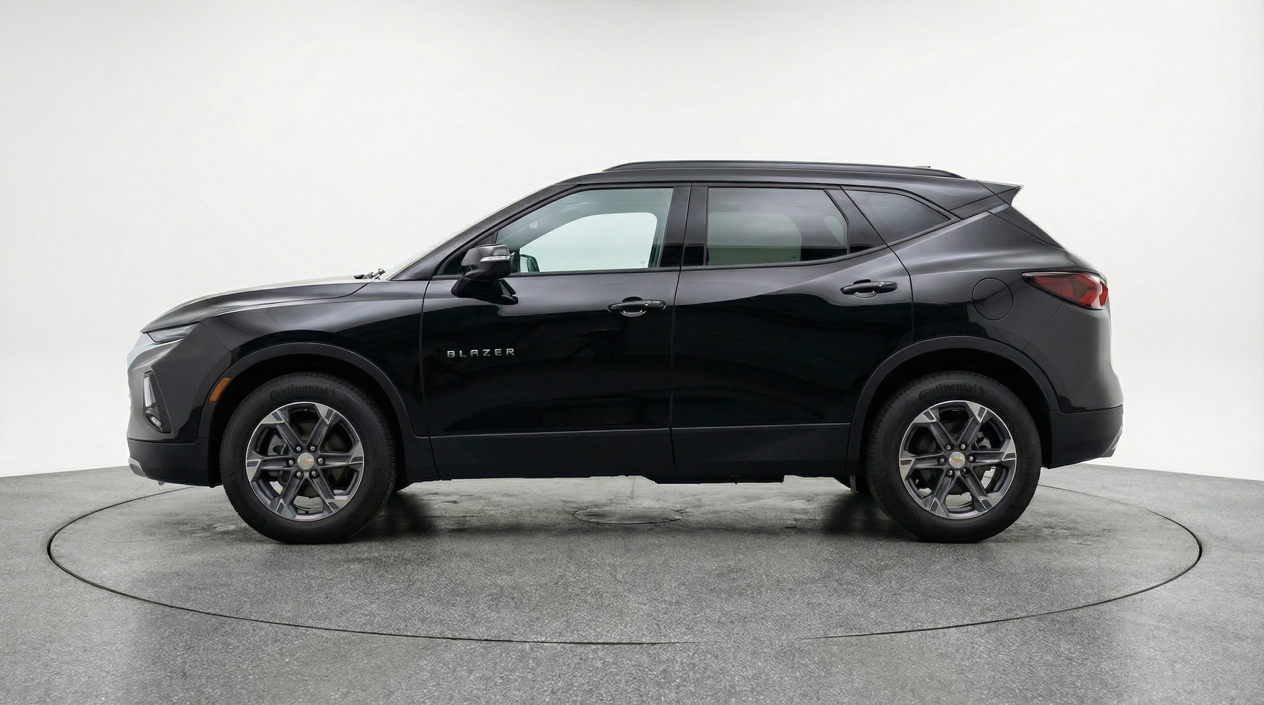 Thumbnail: 2025 Chevrolet Blazer - 4
