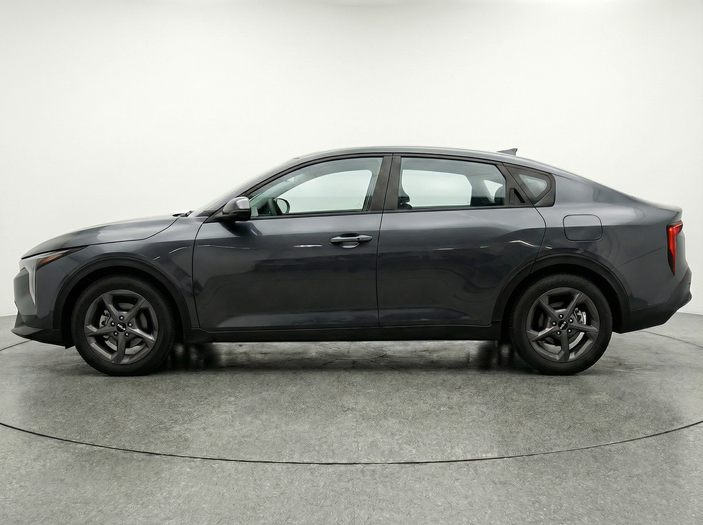 Thumbnail: 2025 Kia K4 - 4