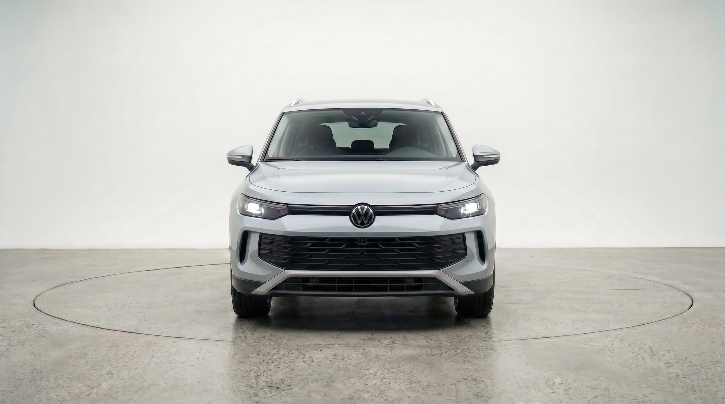 Thumbnail: 2026 Volkswagen Tiguan - 2